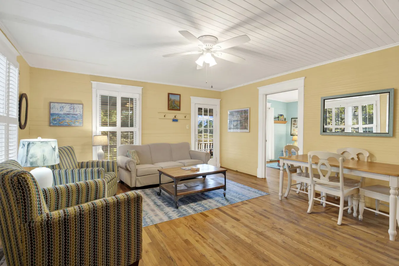 Chimney Pot Cottage - 2bed 2bath Waterfront with Dock — photo 4