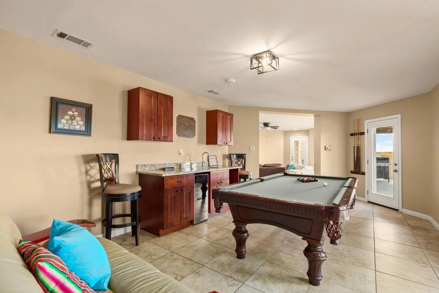 Lakefront Dock, Pool, Hot Tub, Game Room, Park 10
