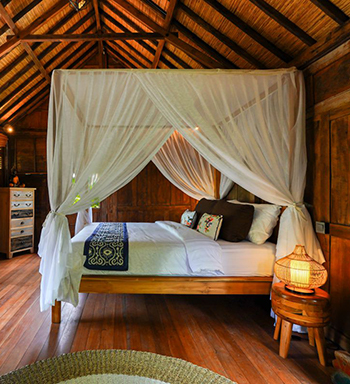 Beautiful Joglo Villa Surround by Ricefield 7