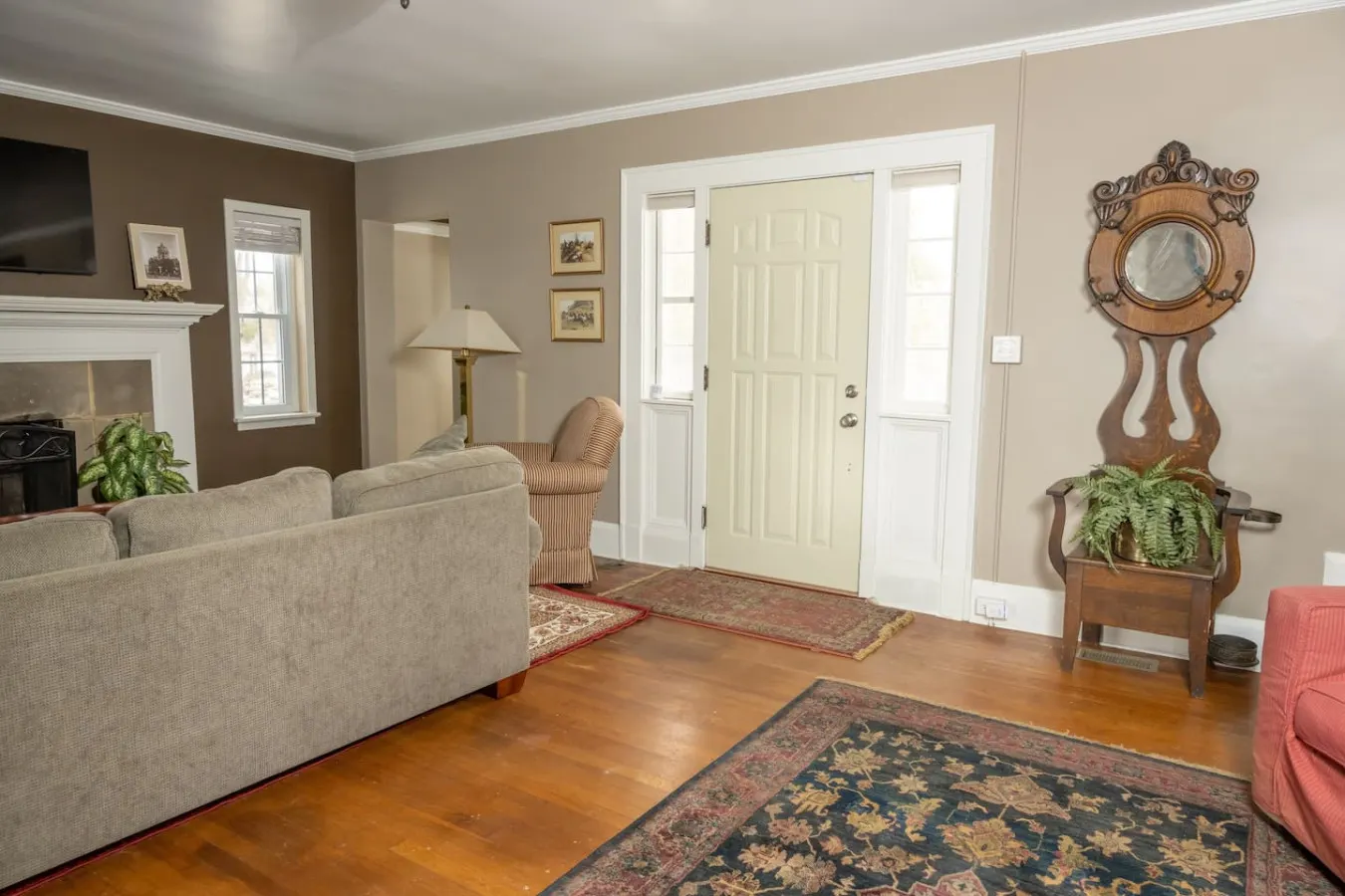 Seven Oaks Estate 11