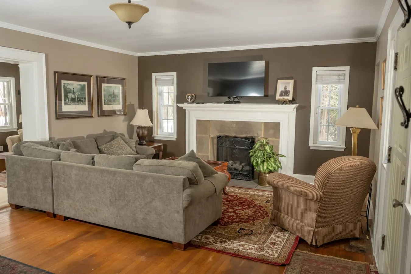 Seven Oaks Estate 12