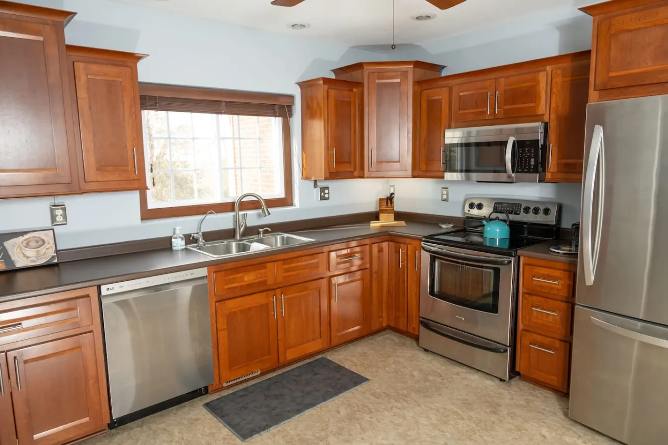 Seven Oaks Estate 6