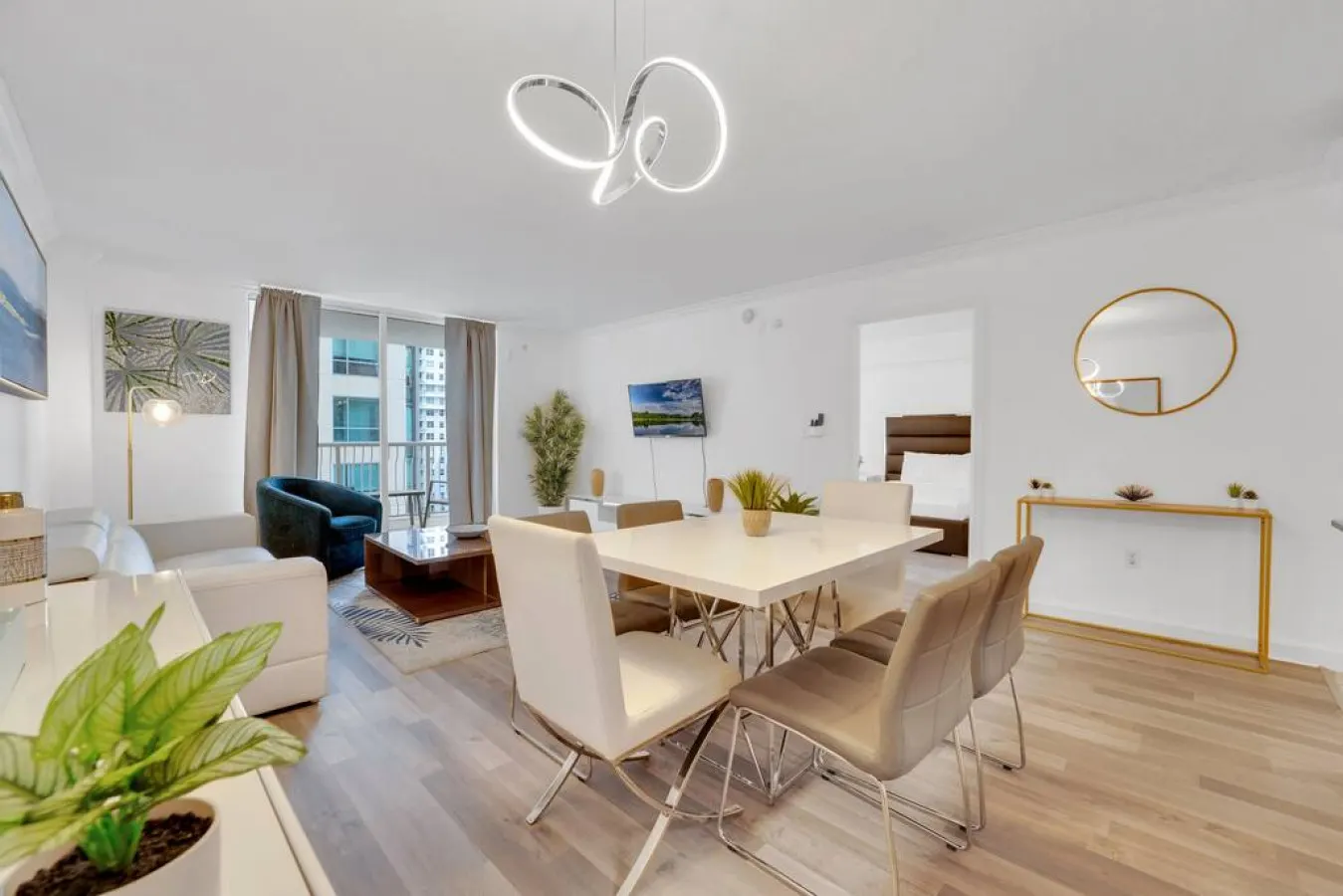 Impressive Unit in the heart of Brickell W Parking 2