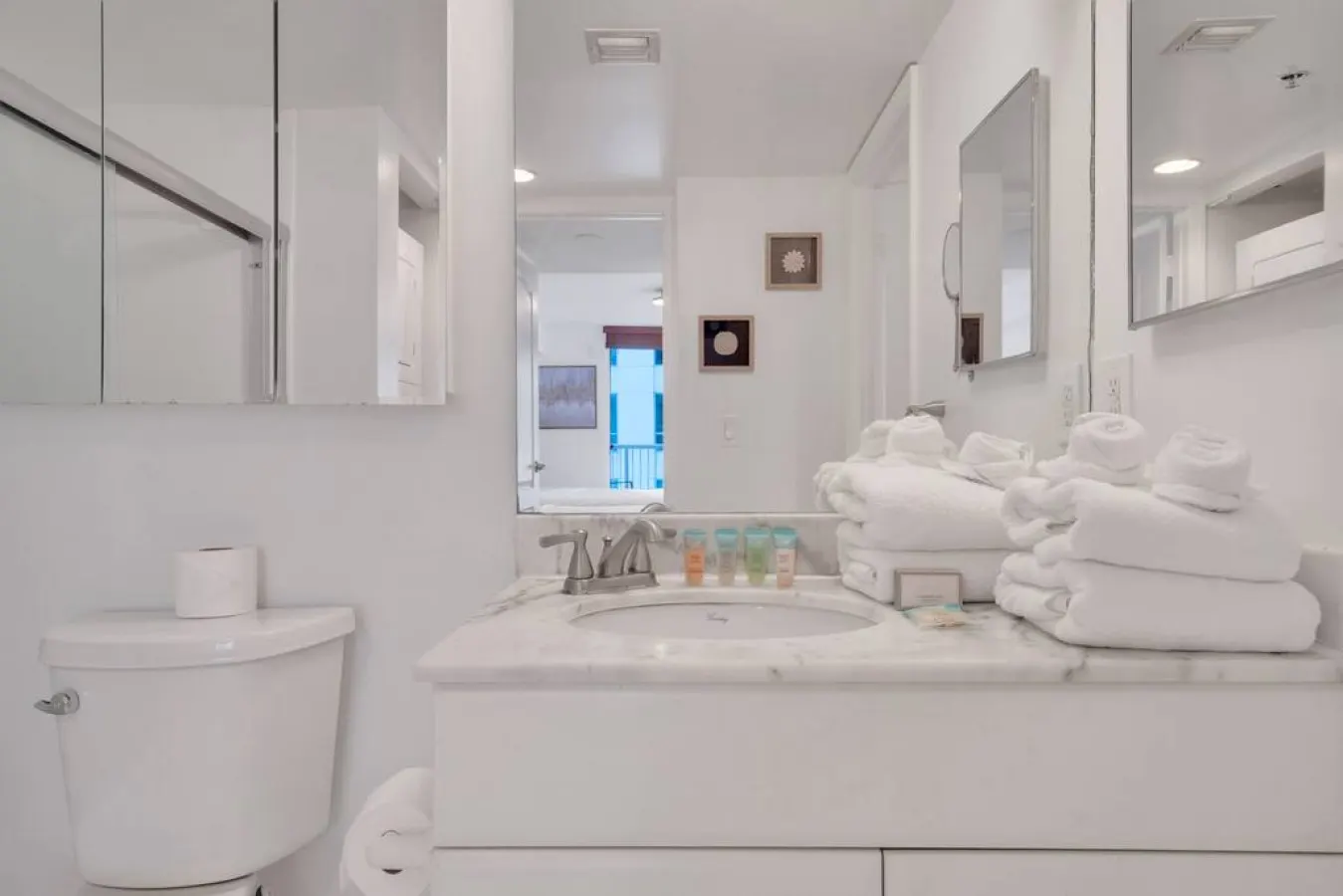 Impressive Unit in the heart of Brickell W Parking 12