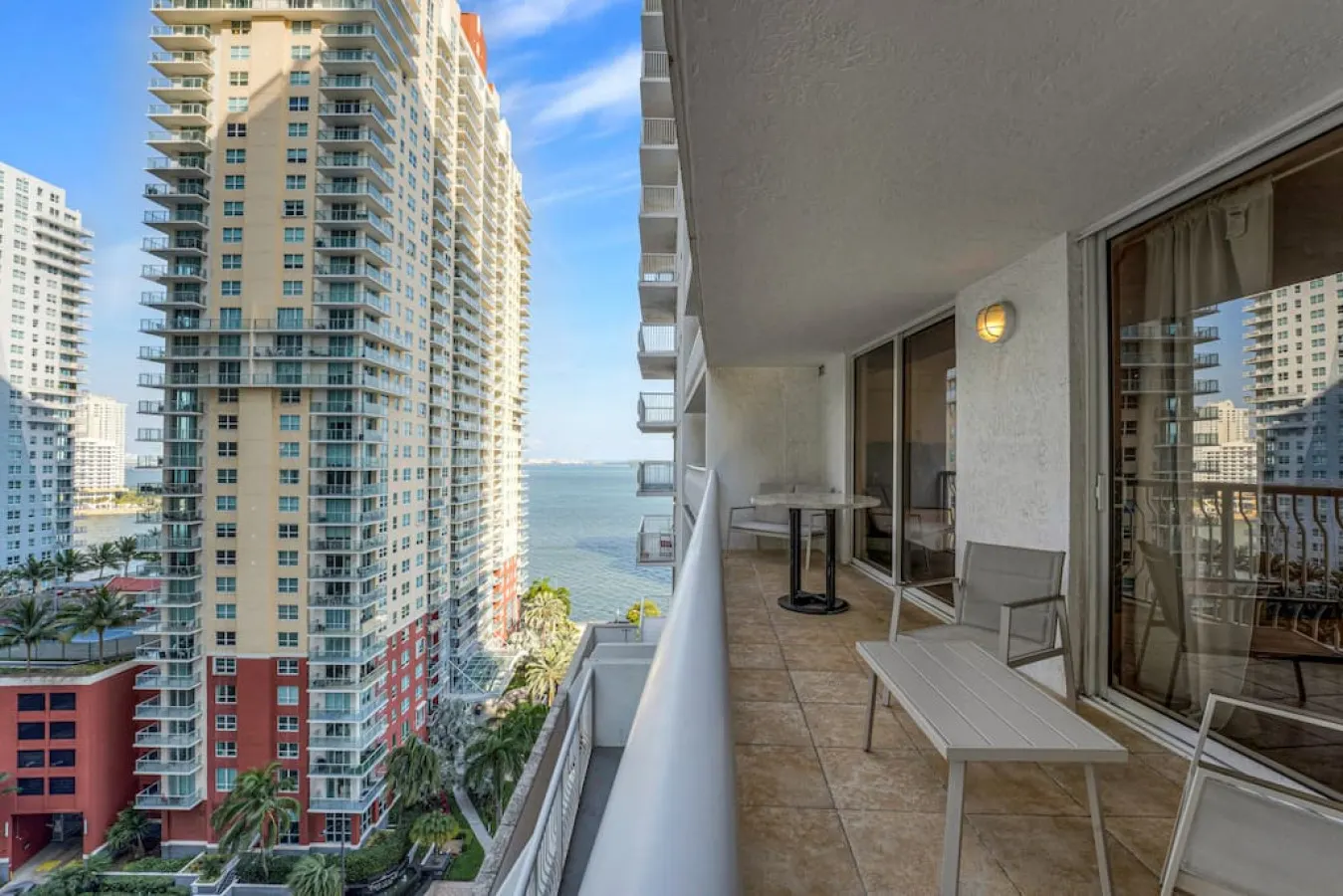 Impressive Unit in the heart of Brickell W Parking 8