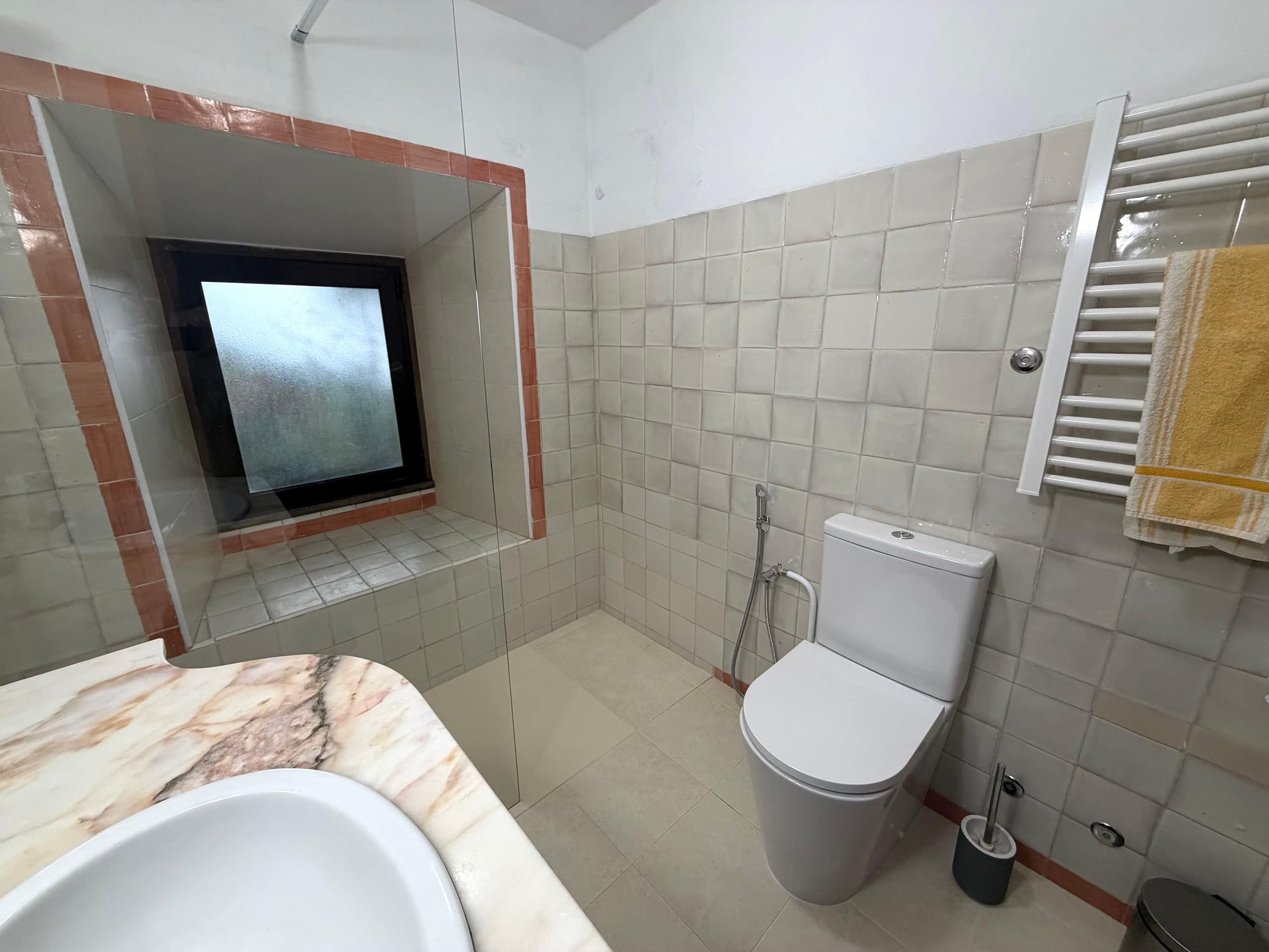 Casa do Celeiro (architect/artist house) 17