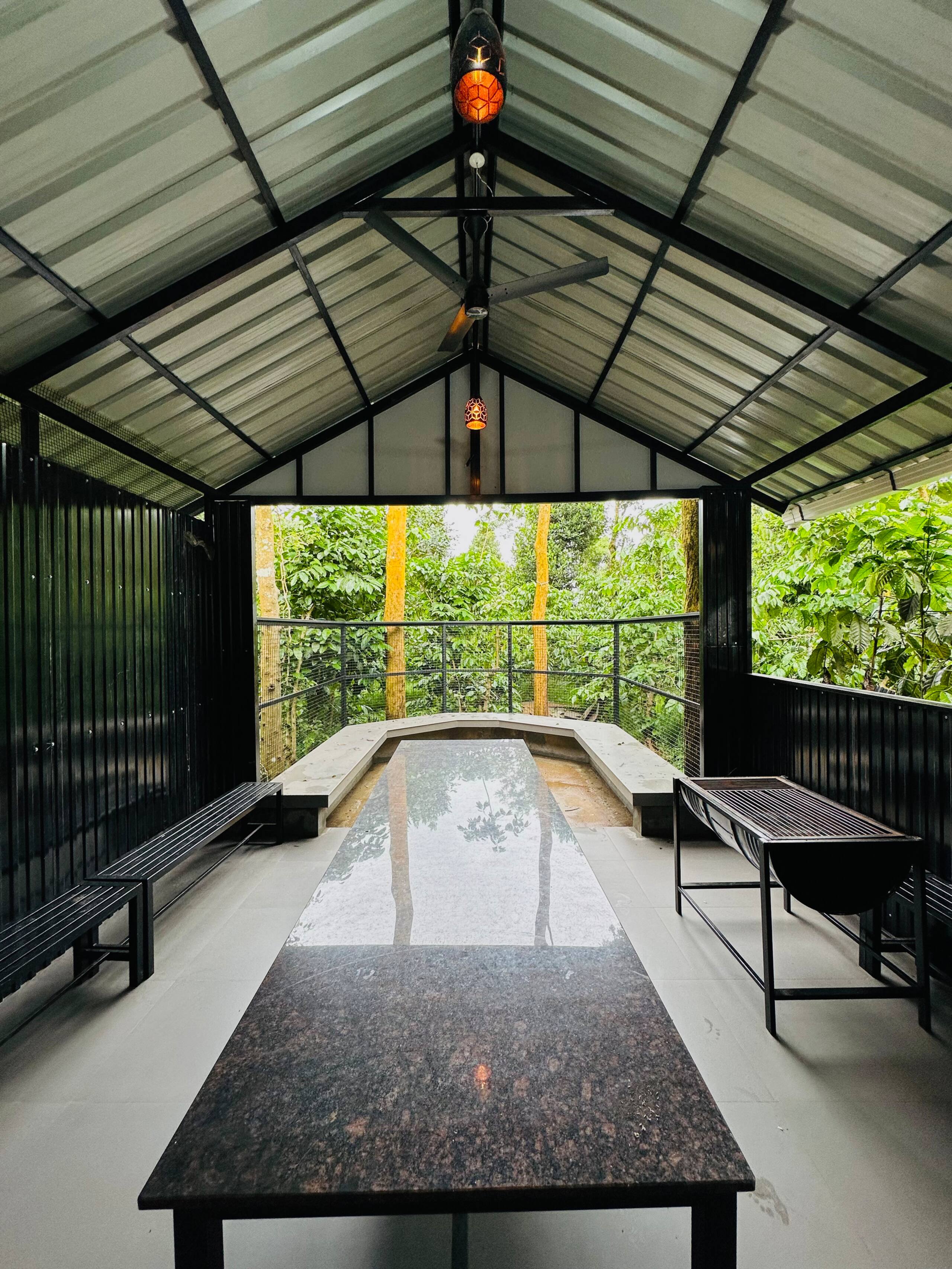 Meghamalhar Den 8