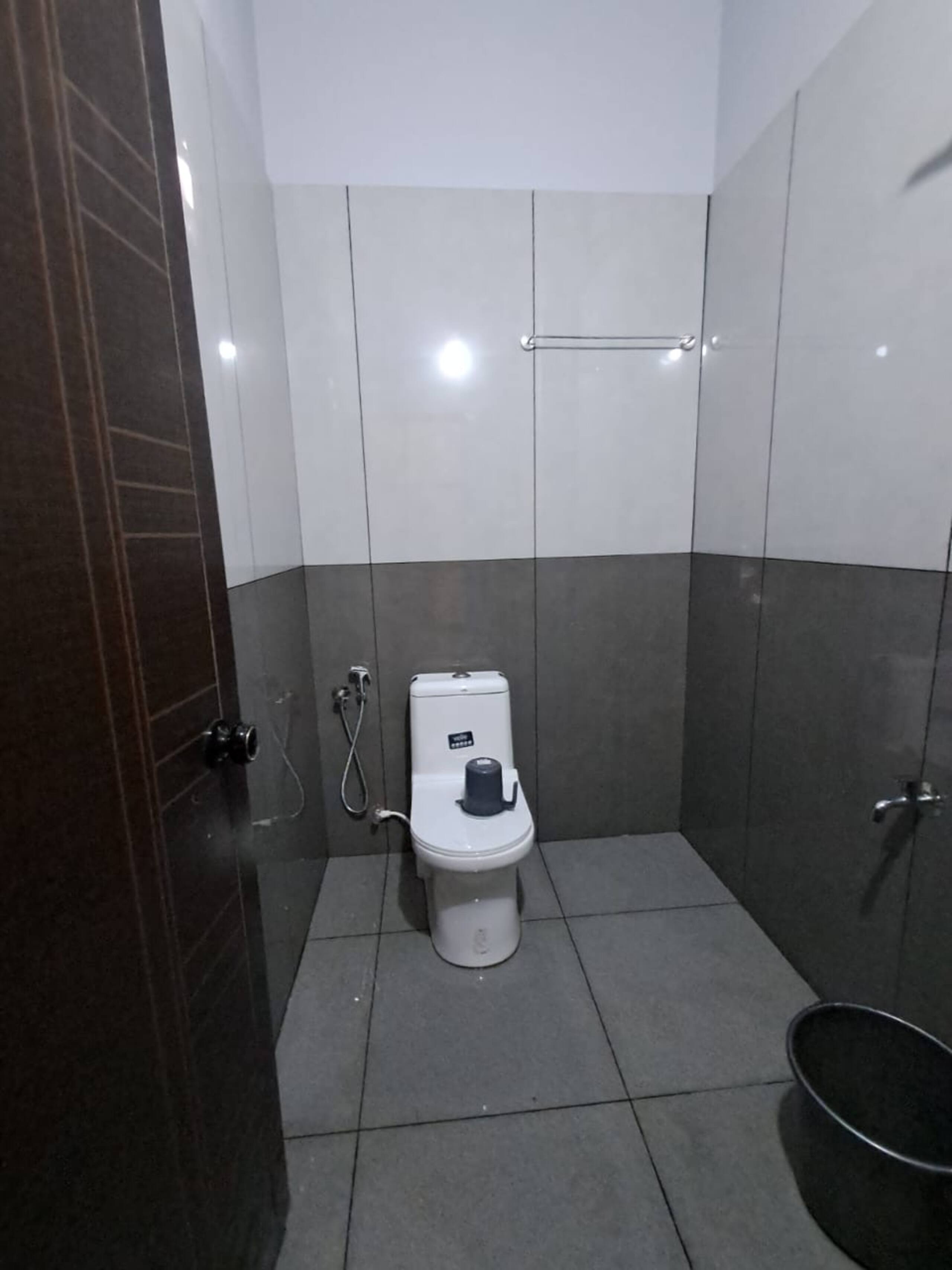 Meghamalhar Den 7