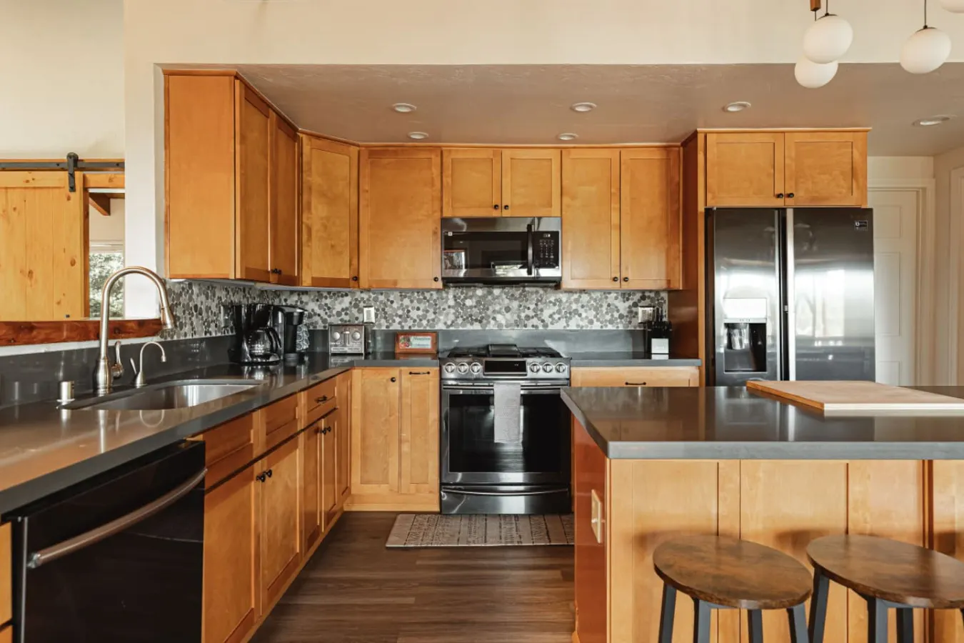 Ski Slopes Haven @ Bear Mtn Spa, Views, Gameroom 7