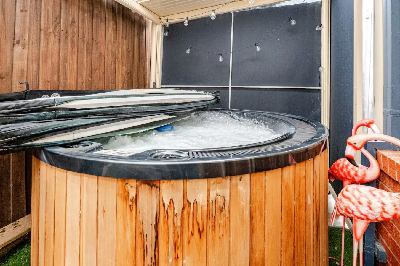 Relax & Unwind with Private Hot Tub in Rosebud — photo 4