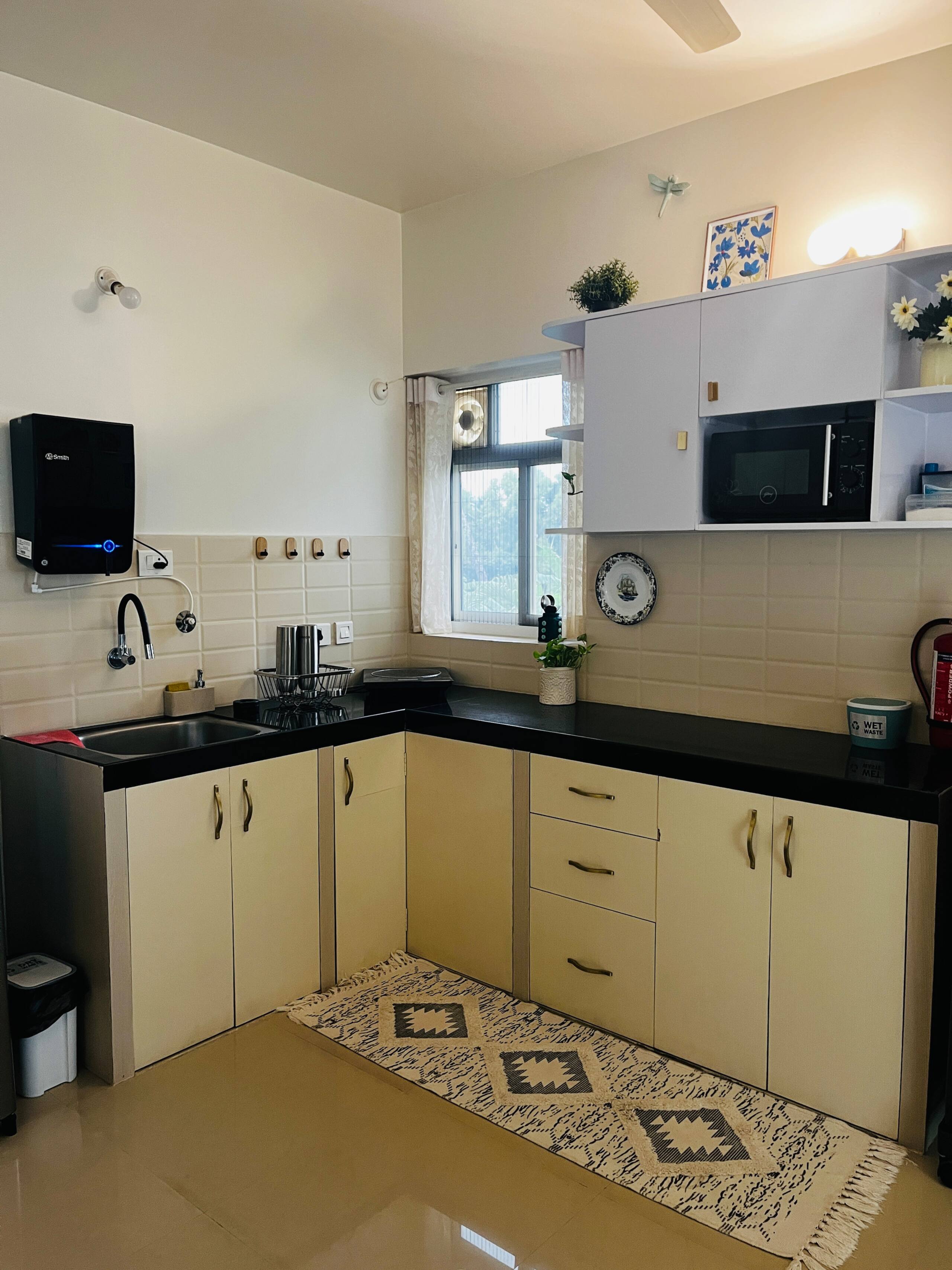 Solara | European Stay Near Benaulim & Varca Beach 16