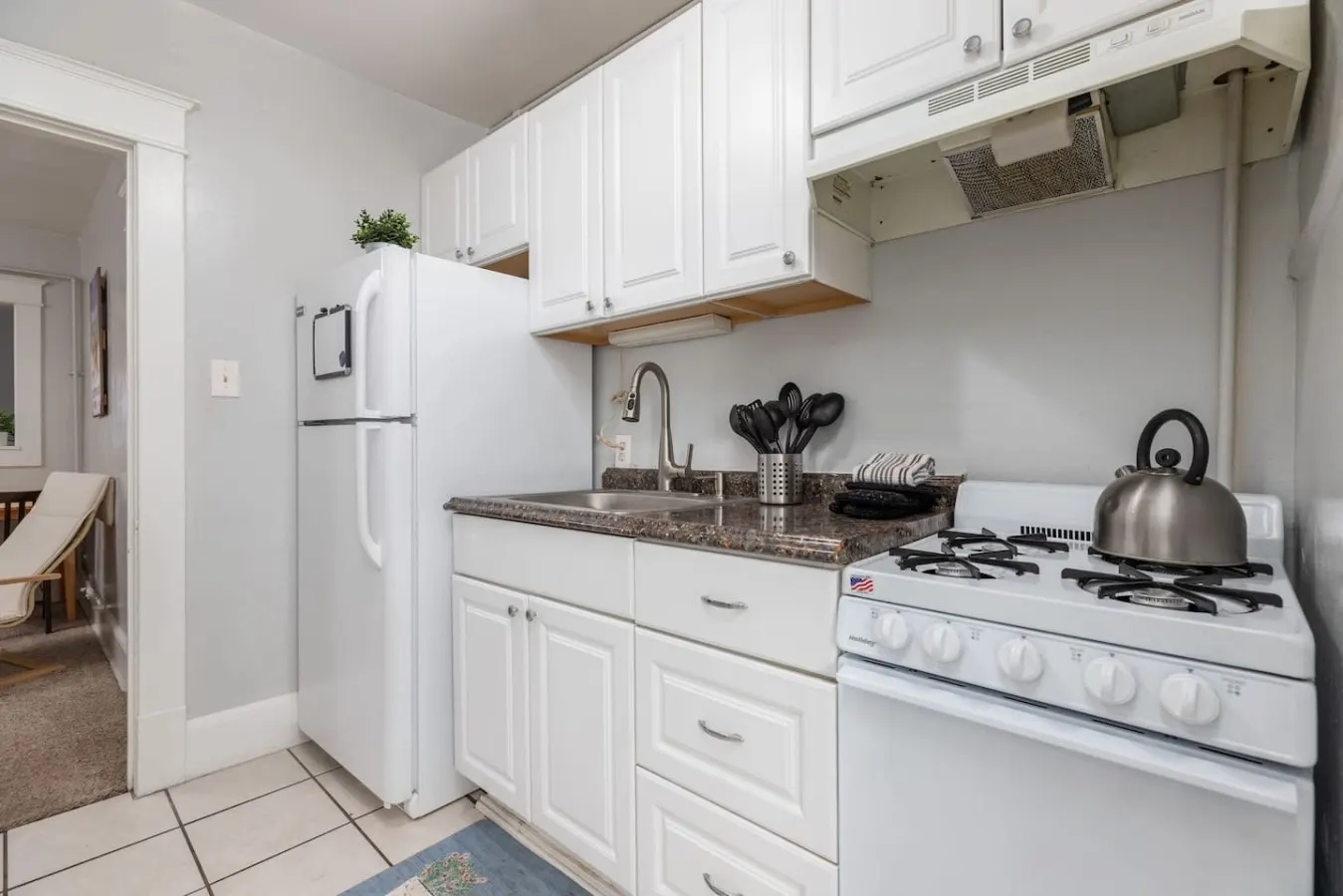 Downtown Salt Lake City Vacation Rental 1BR Apartment Near Temple Square & Trax! 10