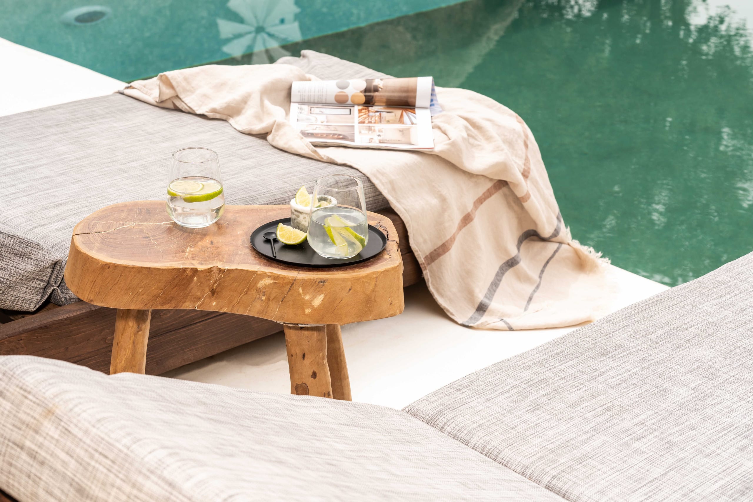Tagoo studios mykonos 12 18