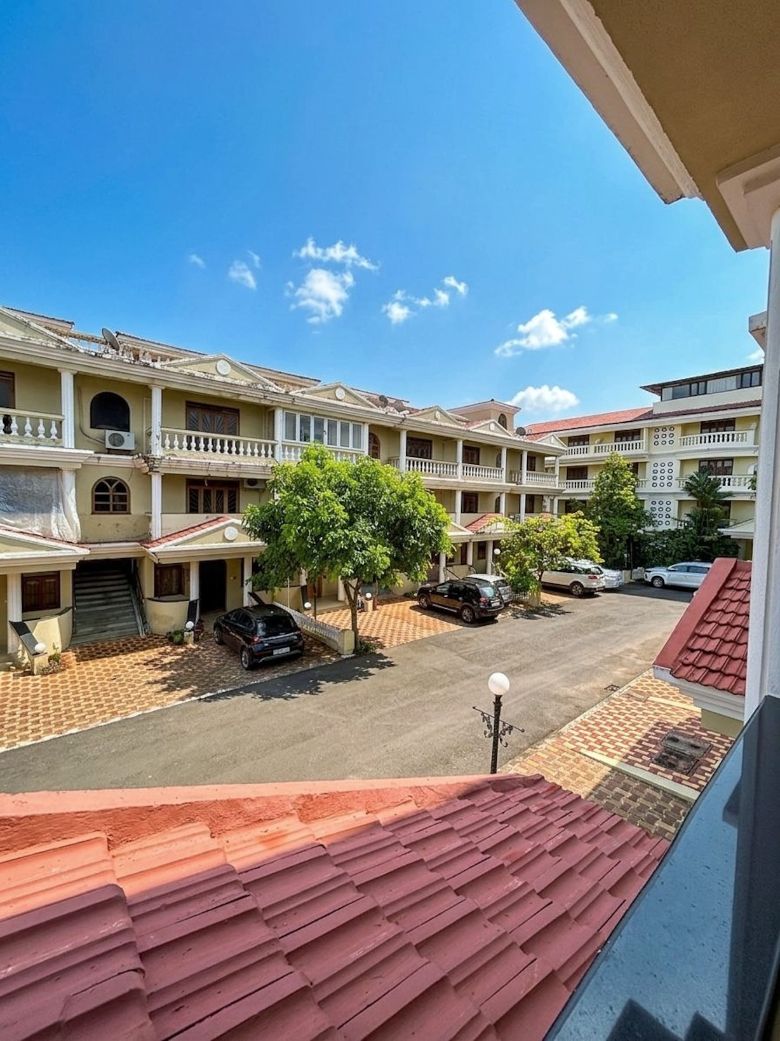 Poolside 2BHK Row House in Benaulim, Goa 28