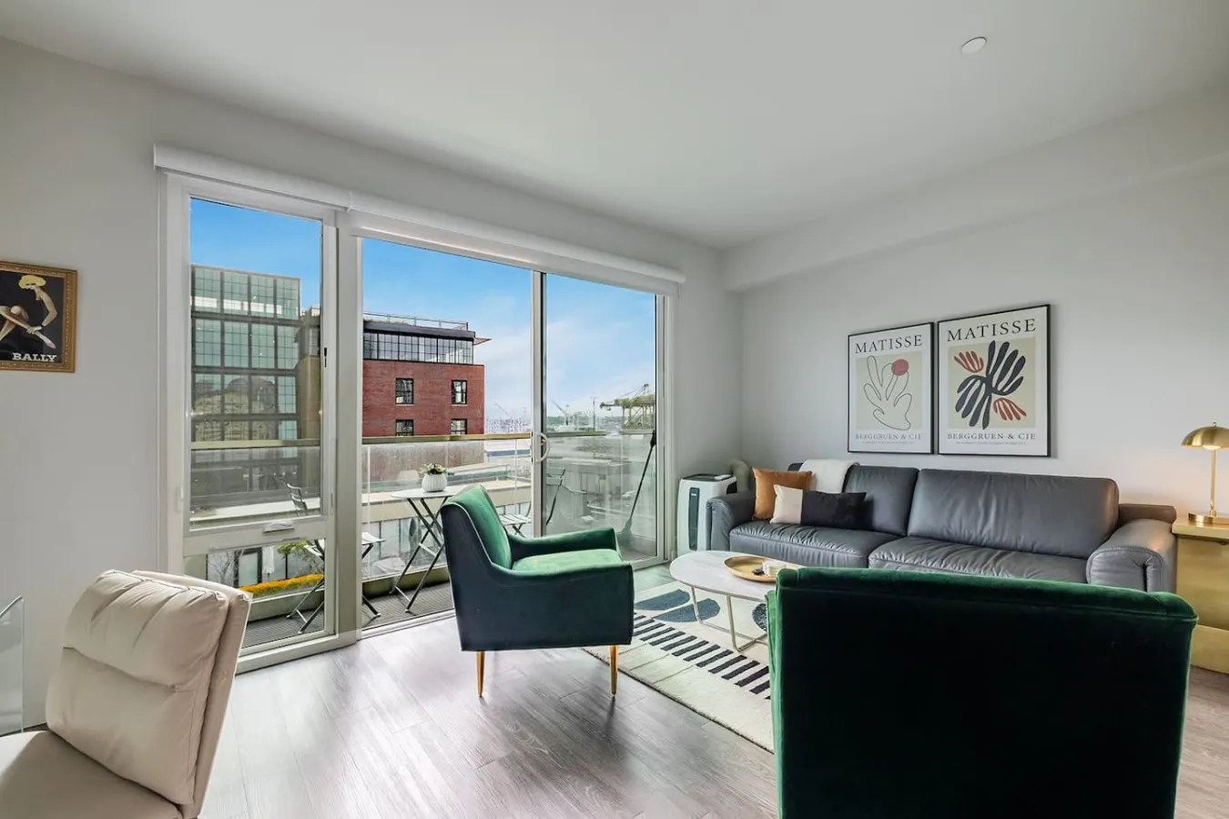 The Astra Suite Pioneer Sq Gem 7