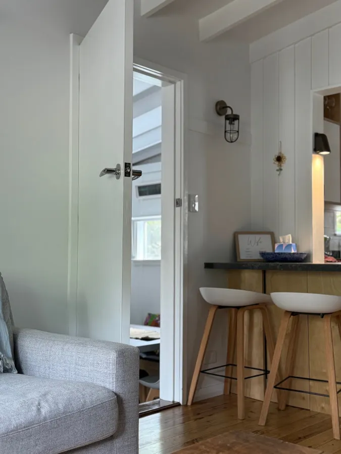 Sunflower - Cozy Cabin, Lake, Pet & Family Friendly 3