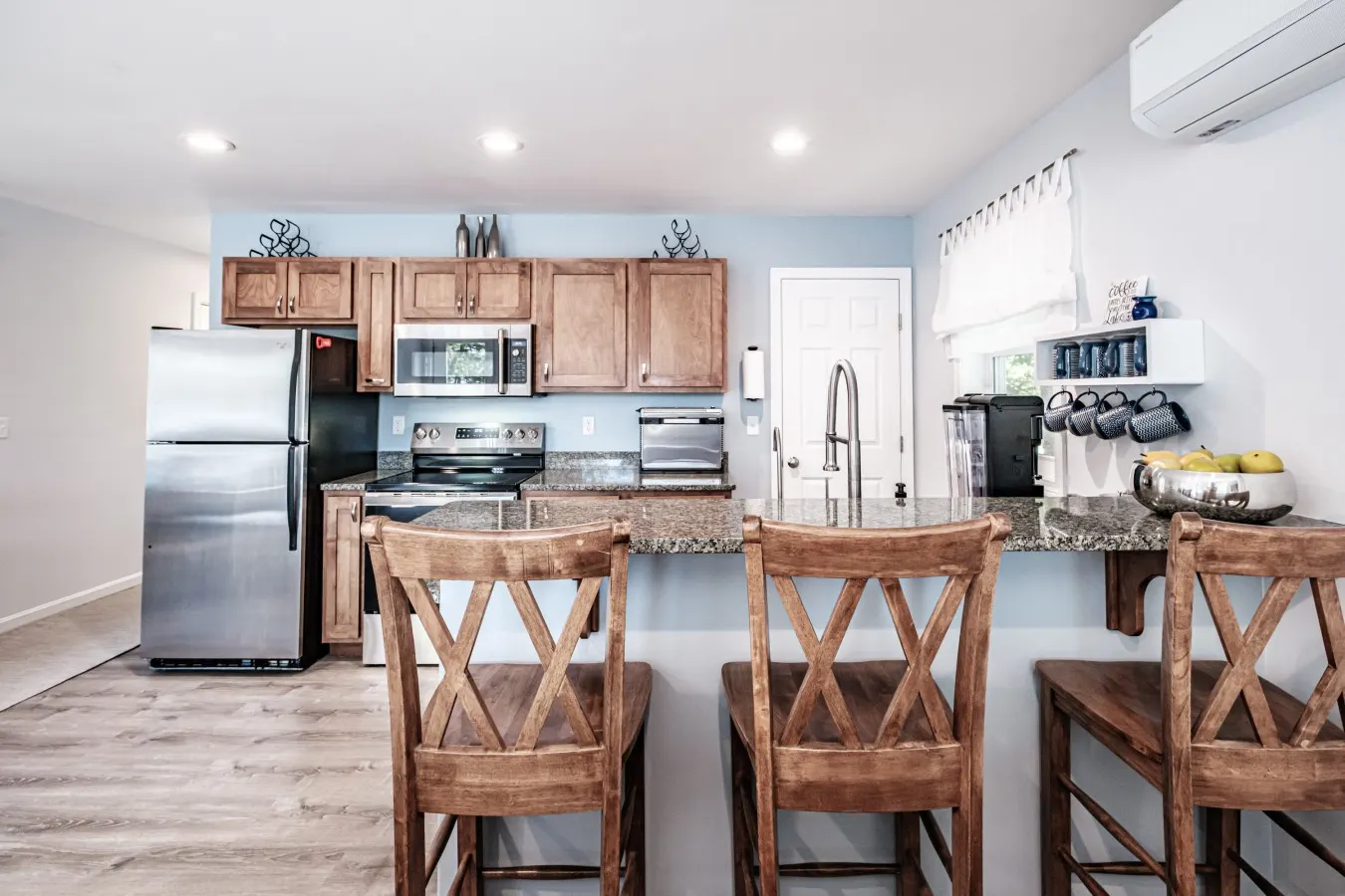 Calm Waters- a Newly Renovated Home on Sebago 12