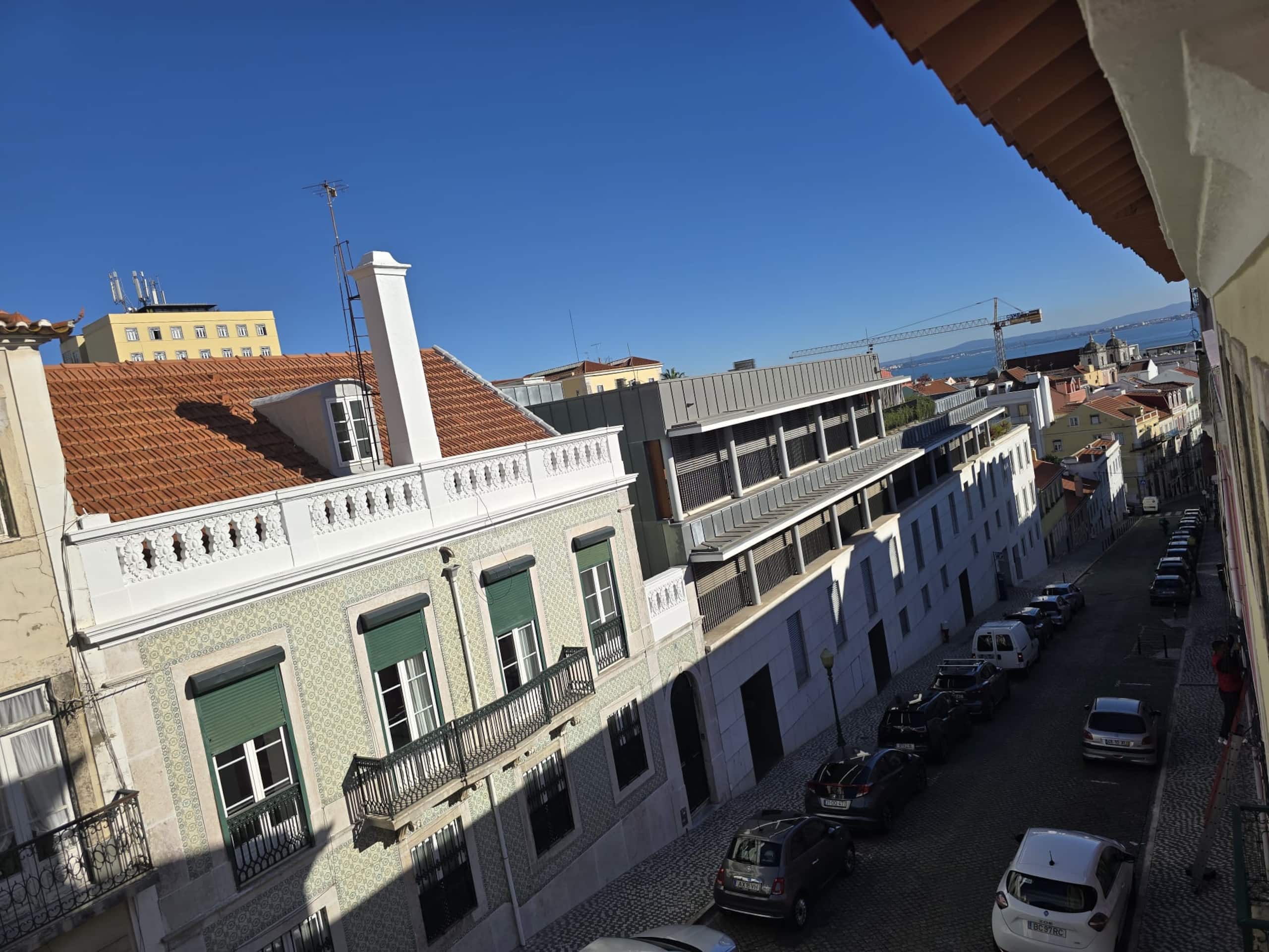 Central Lapa by StayHome Lisbon 5