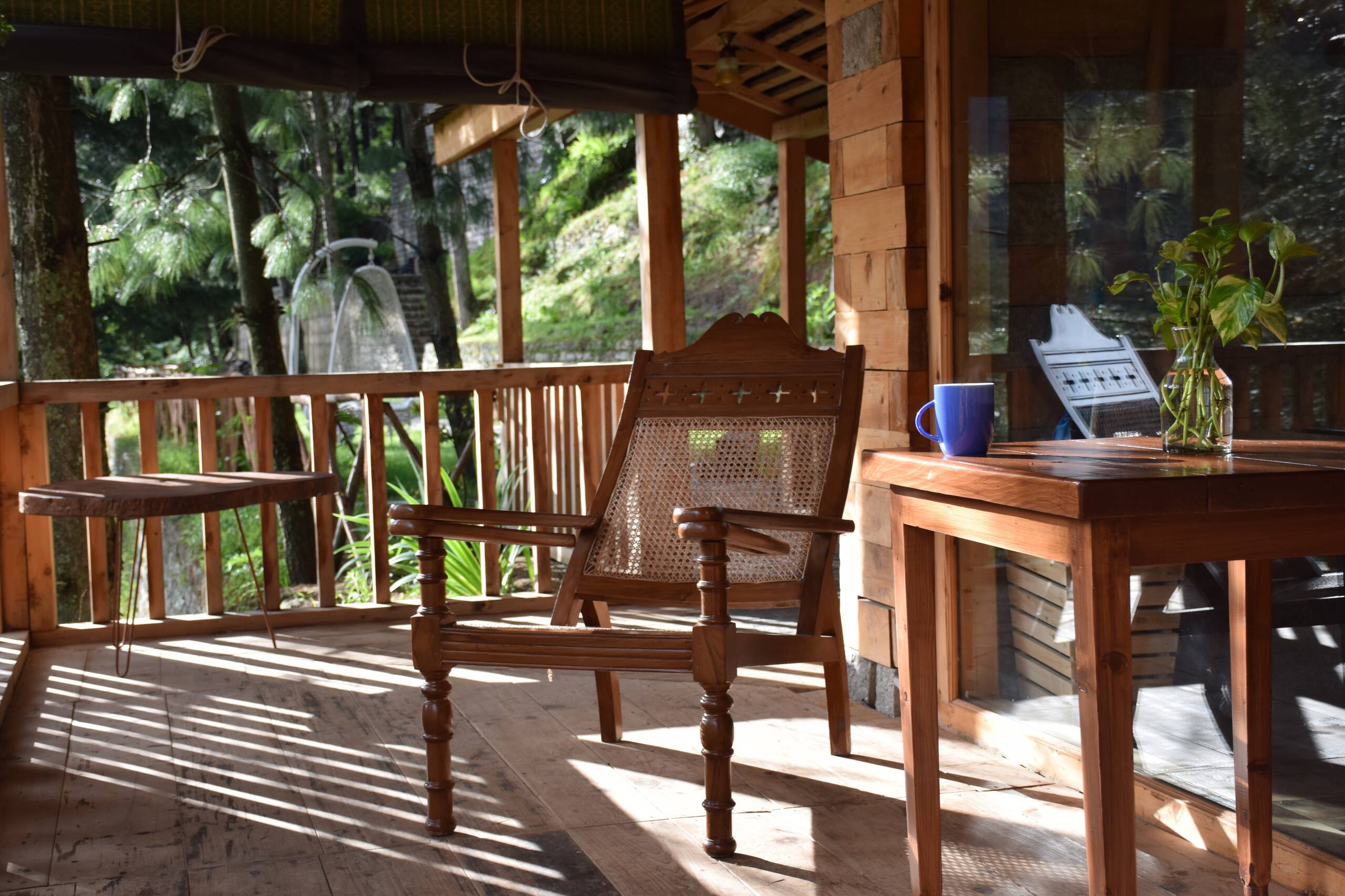 Wood House - Kudrat-A Boutique Homestay in Tirthan 32
