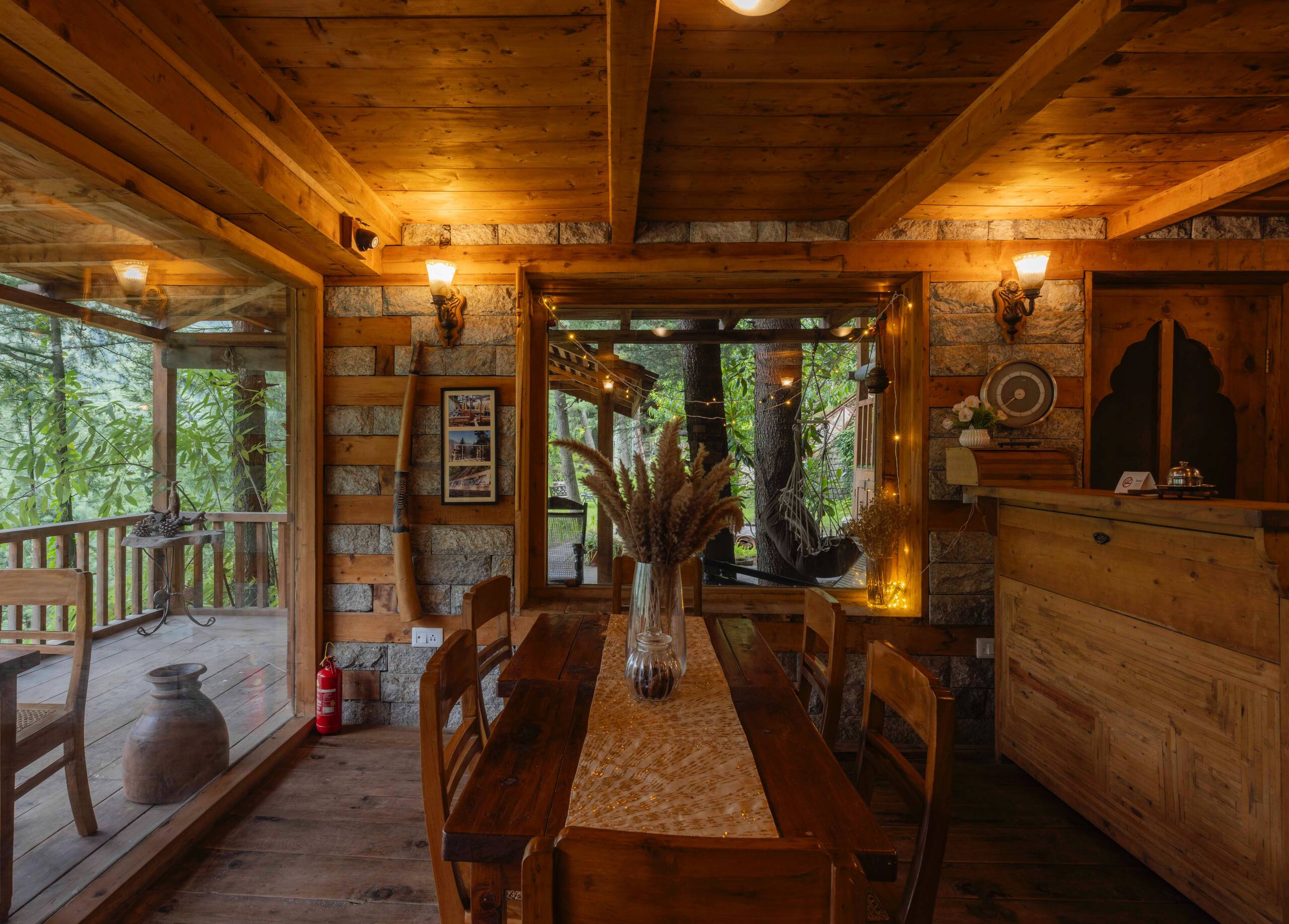 Wood House - Kudrat-A Boutique Homestay in Tirthan 5