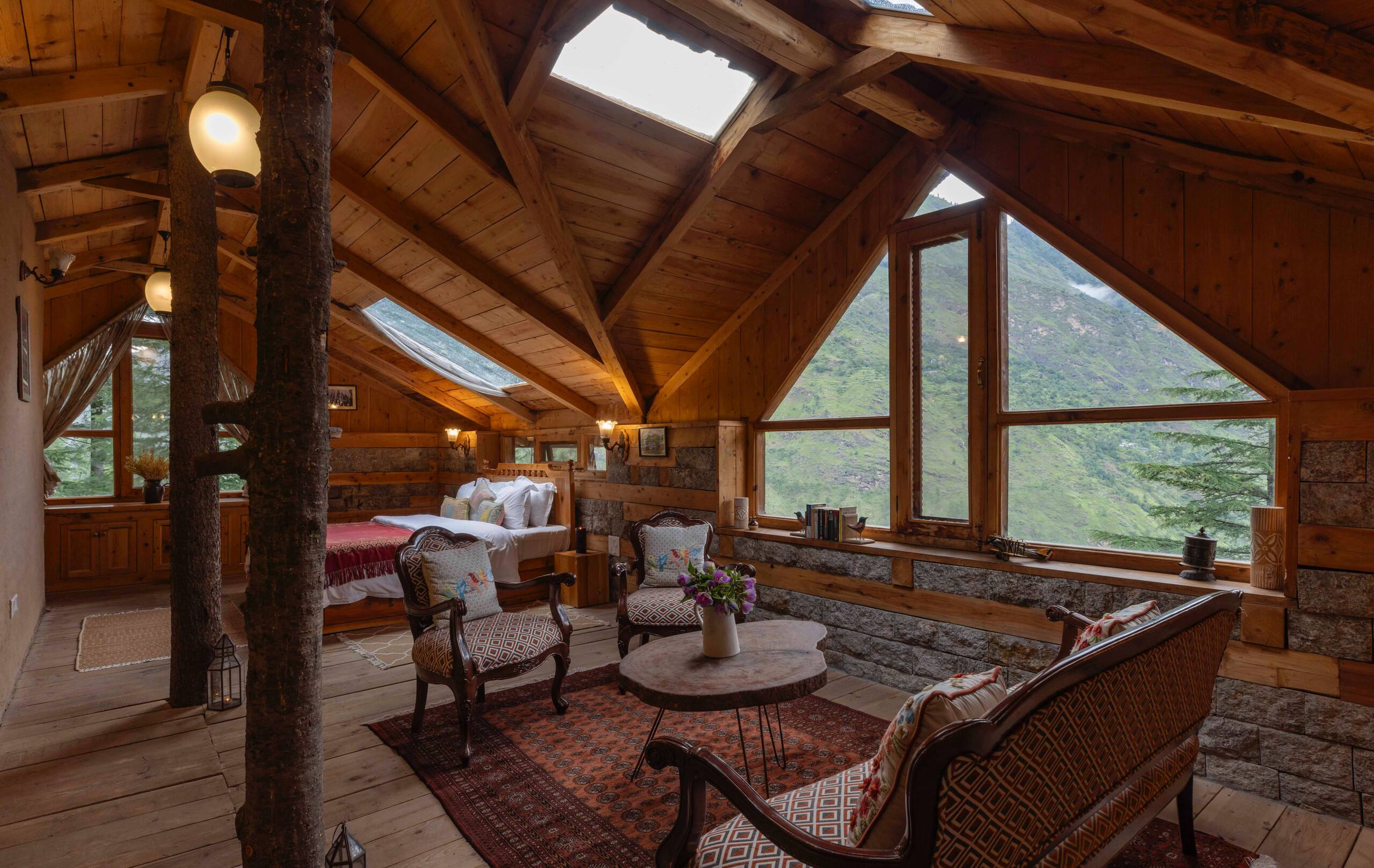 Wood House - Kudrat-A Boutique Homestay in Tirthan 3