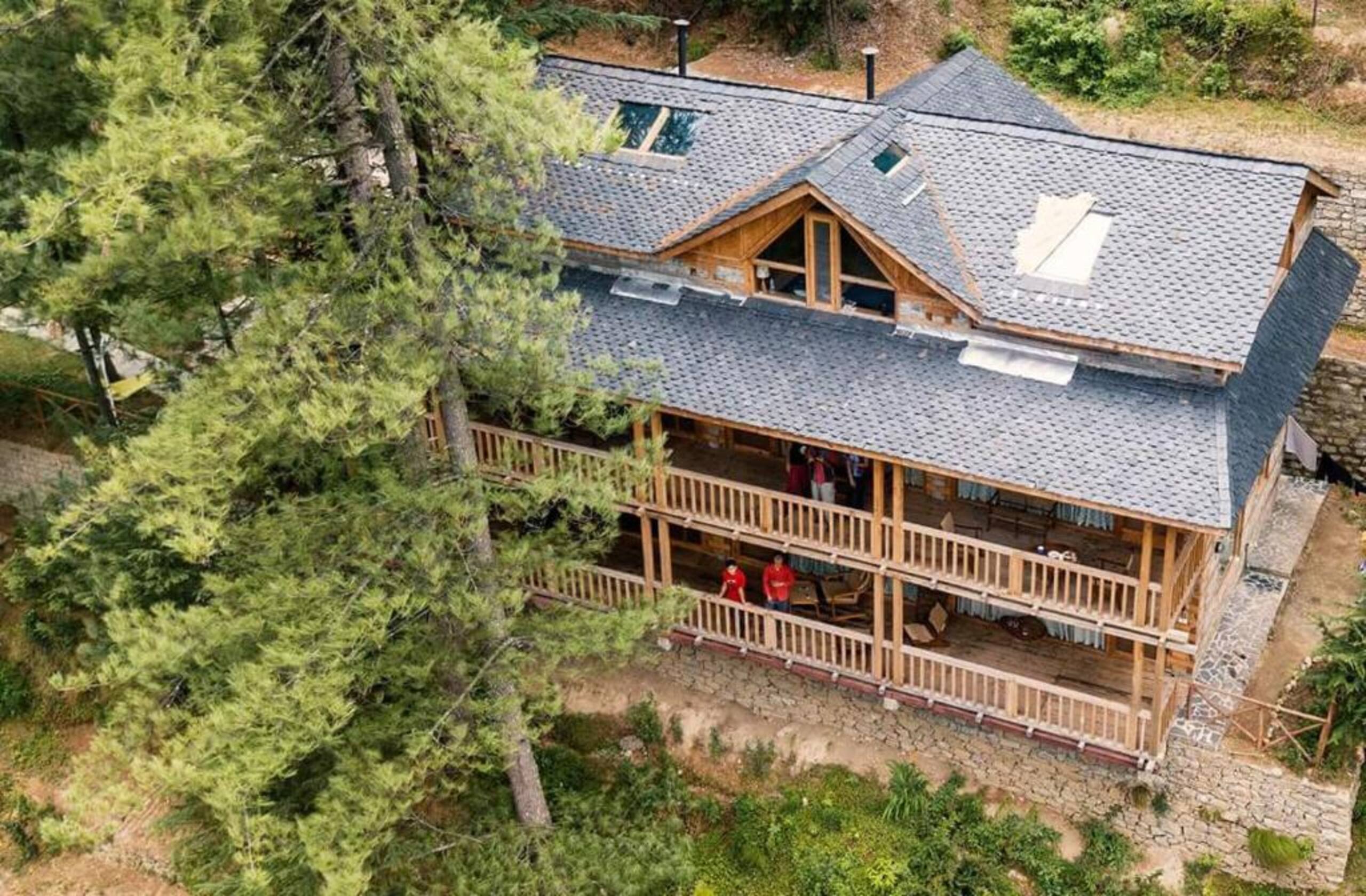 Wood House - Kudrat-A Boutique Homestay in Tirthan 35
