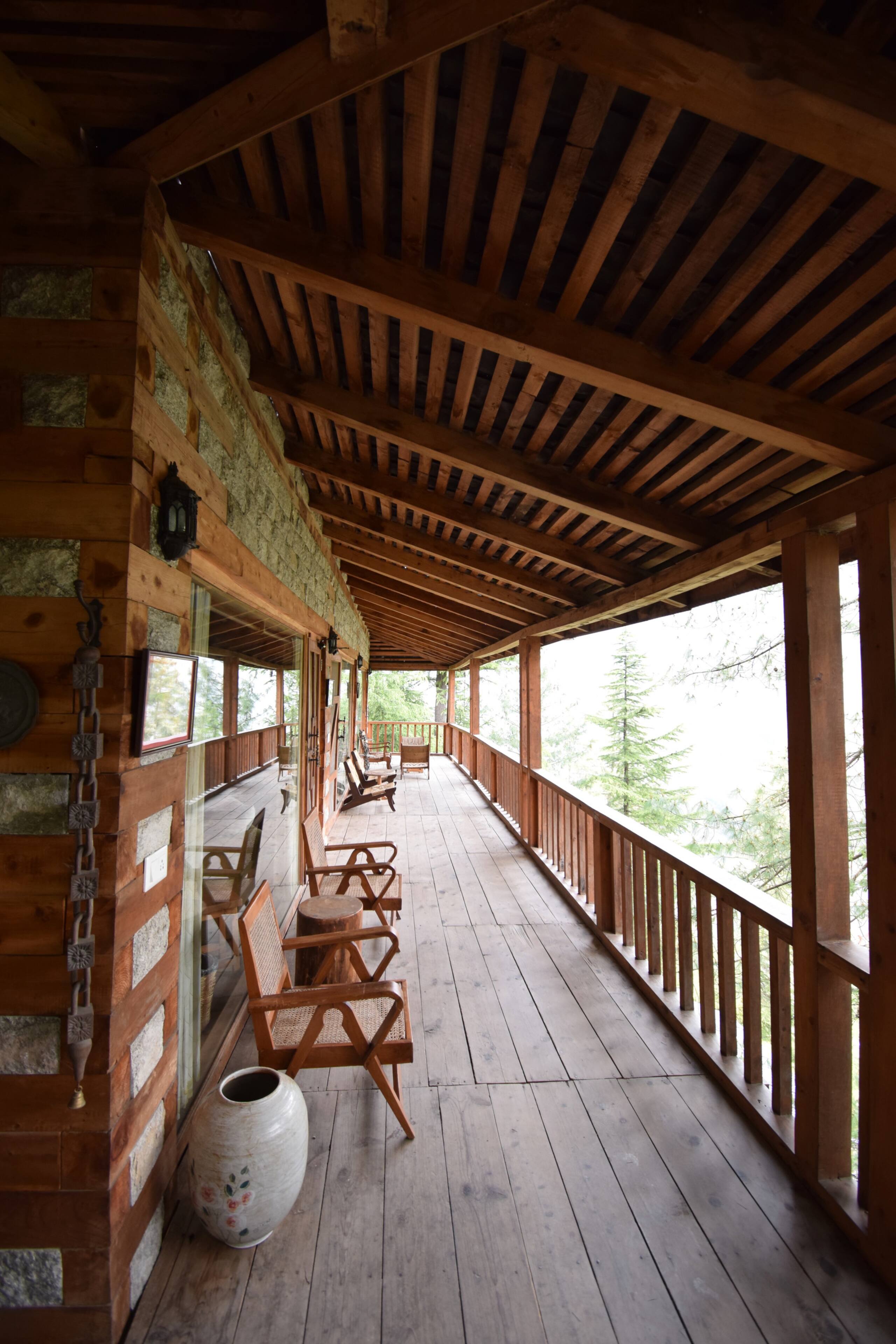 Wood House - Kudrat-A Boutique Homestay in Tirthan 12