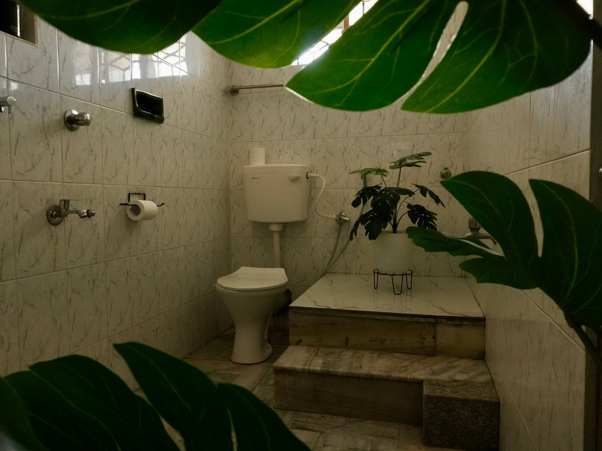 Cocotree Inn | A Spacious 1st Floor 2BHK, Kochi 26