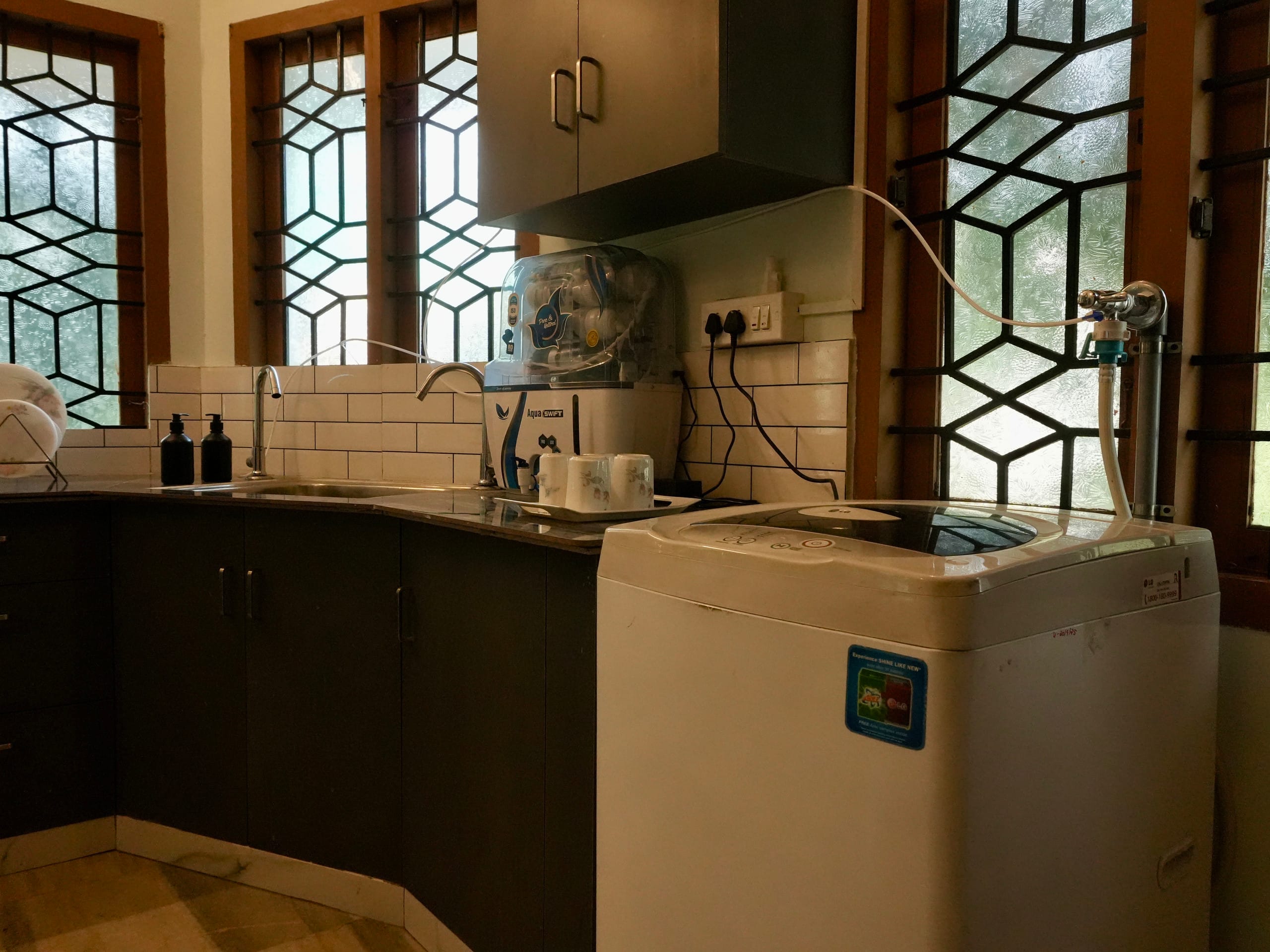 Cocotree Inn | A Spacious 1st Floor 2BHK, Kochi 37