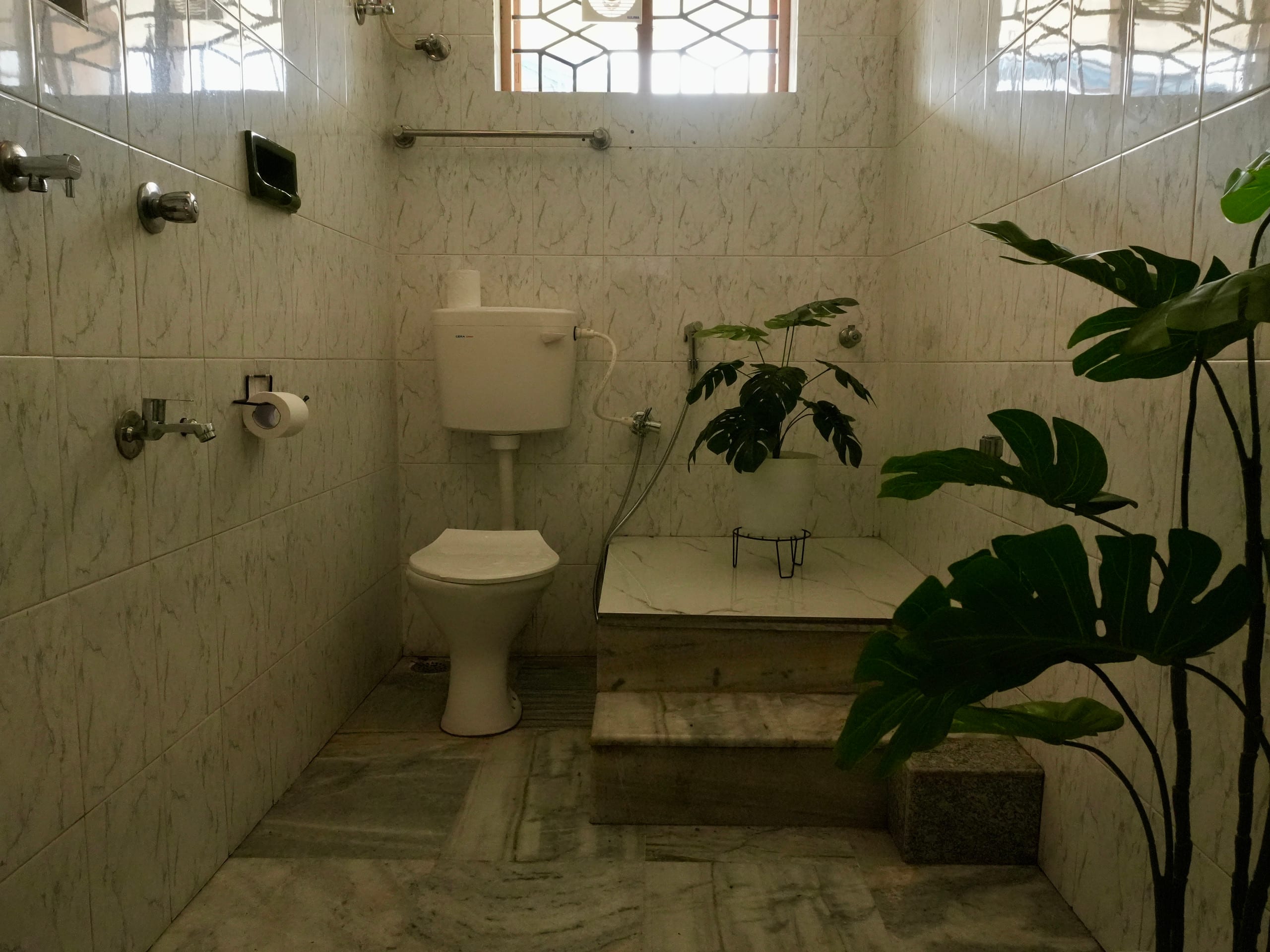 Cocotree Inn | A Spacious 1st Floor 2BHK, Kochi 25