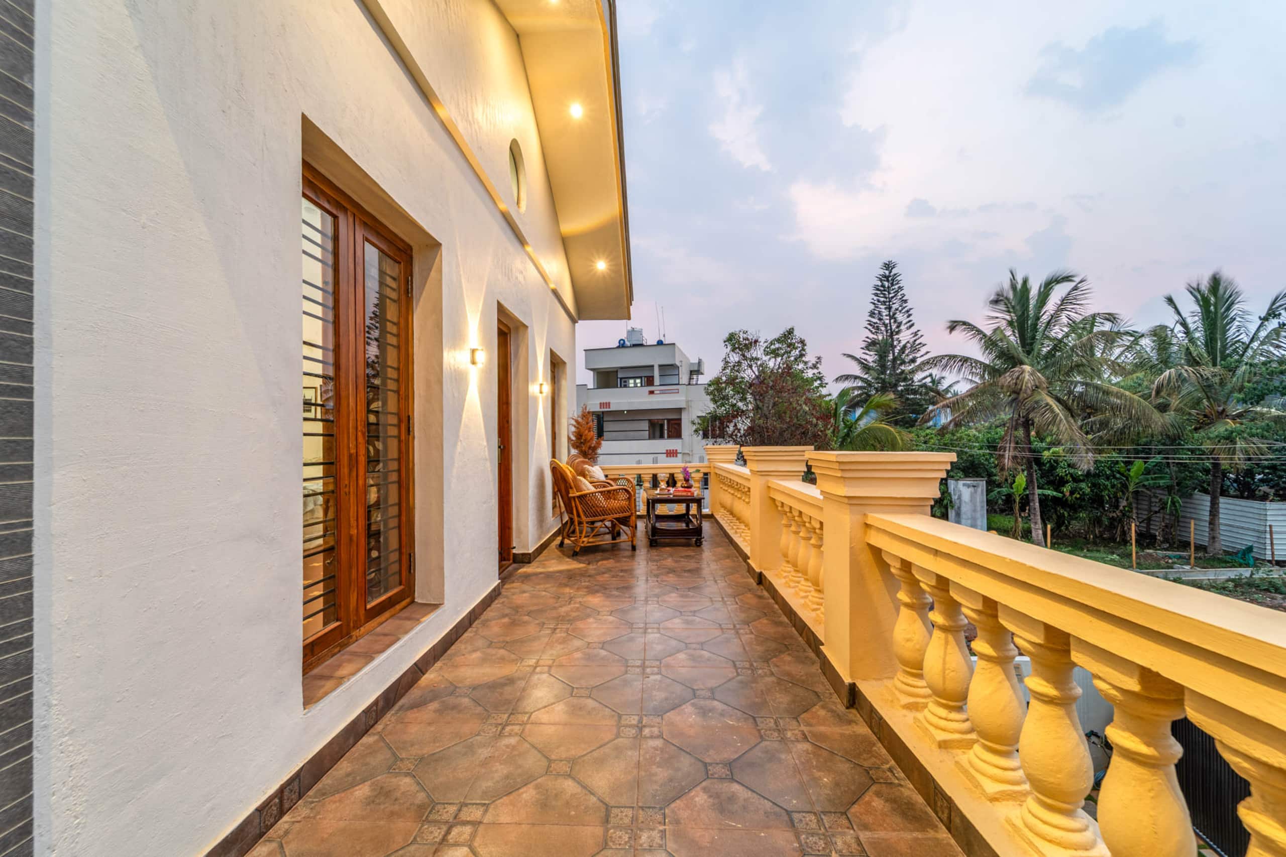 StayVista at Bean & Brick Villa w/Bonfire & Garden — foto 4