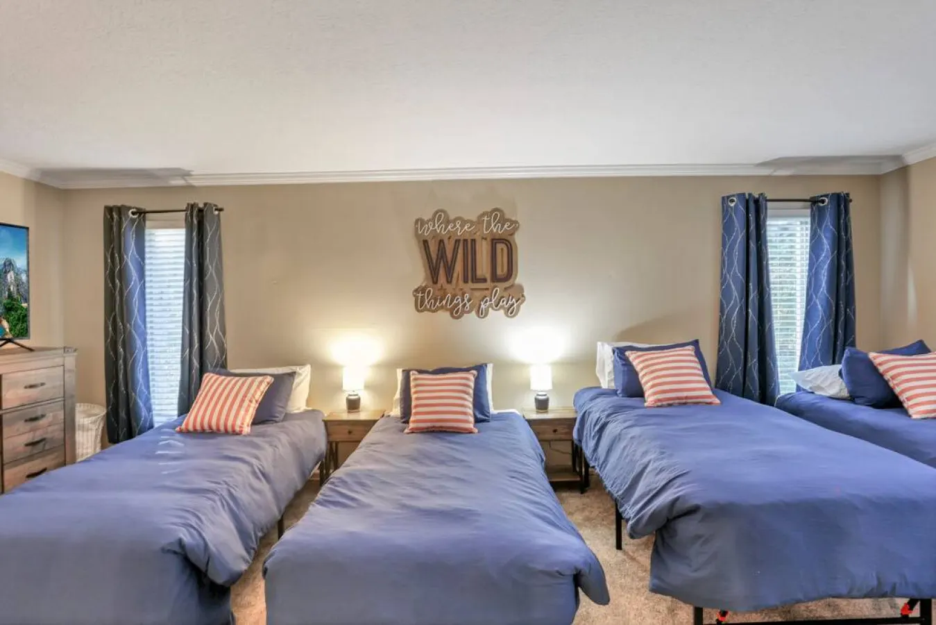 Lancaster: Valley View Villa — photo 4