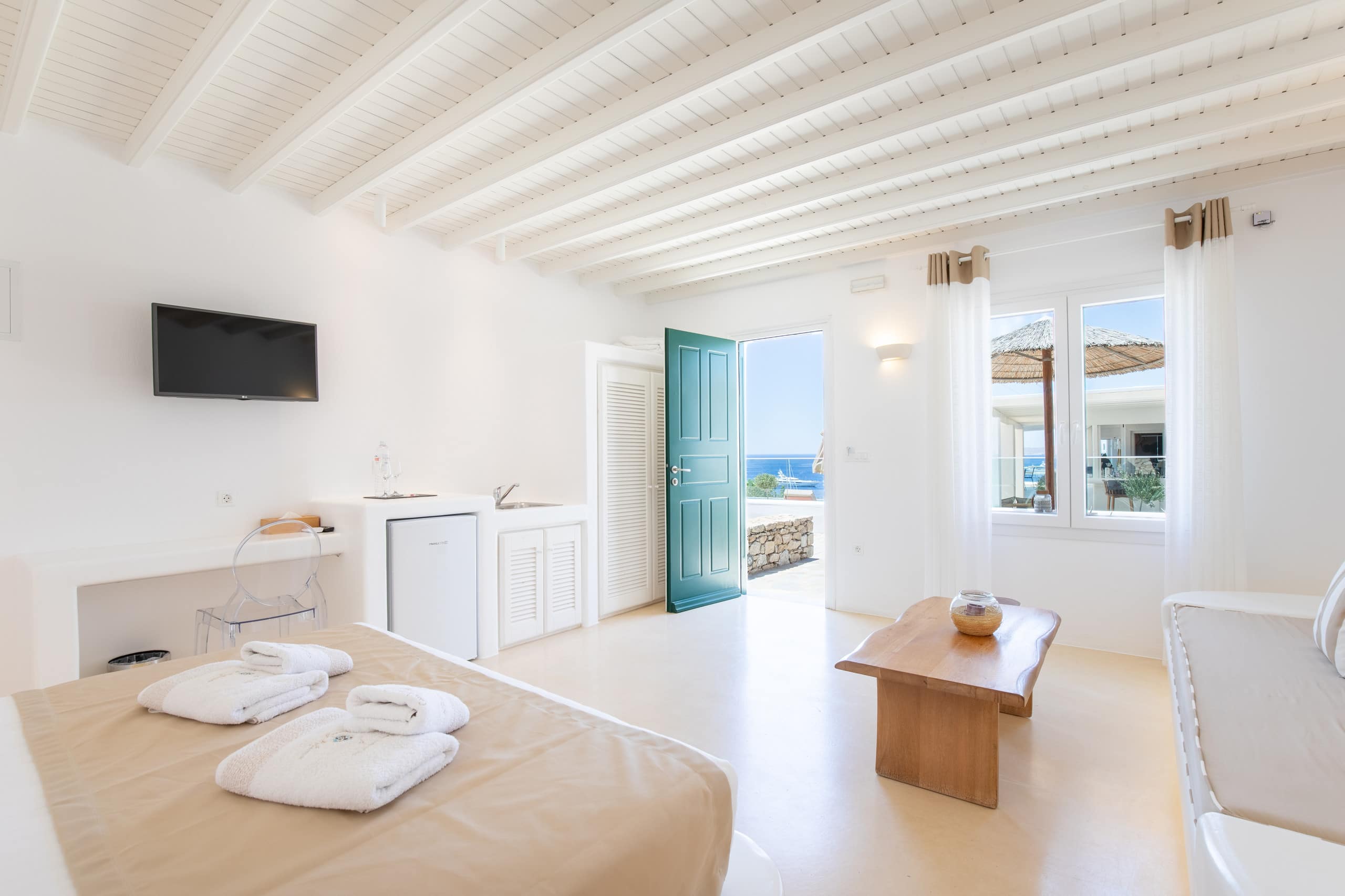Seethroughmykonos, Junior Suite With Side Sea View 19