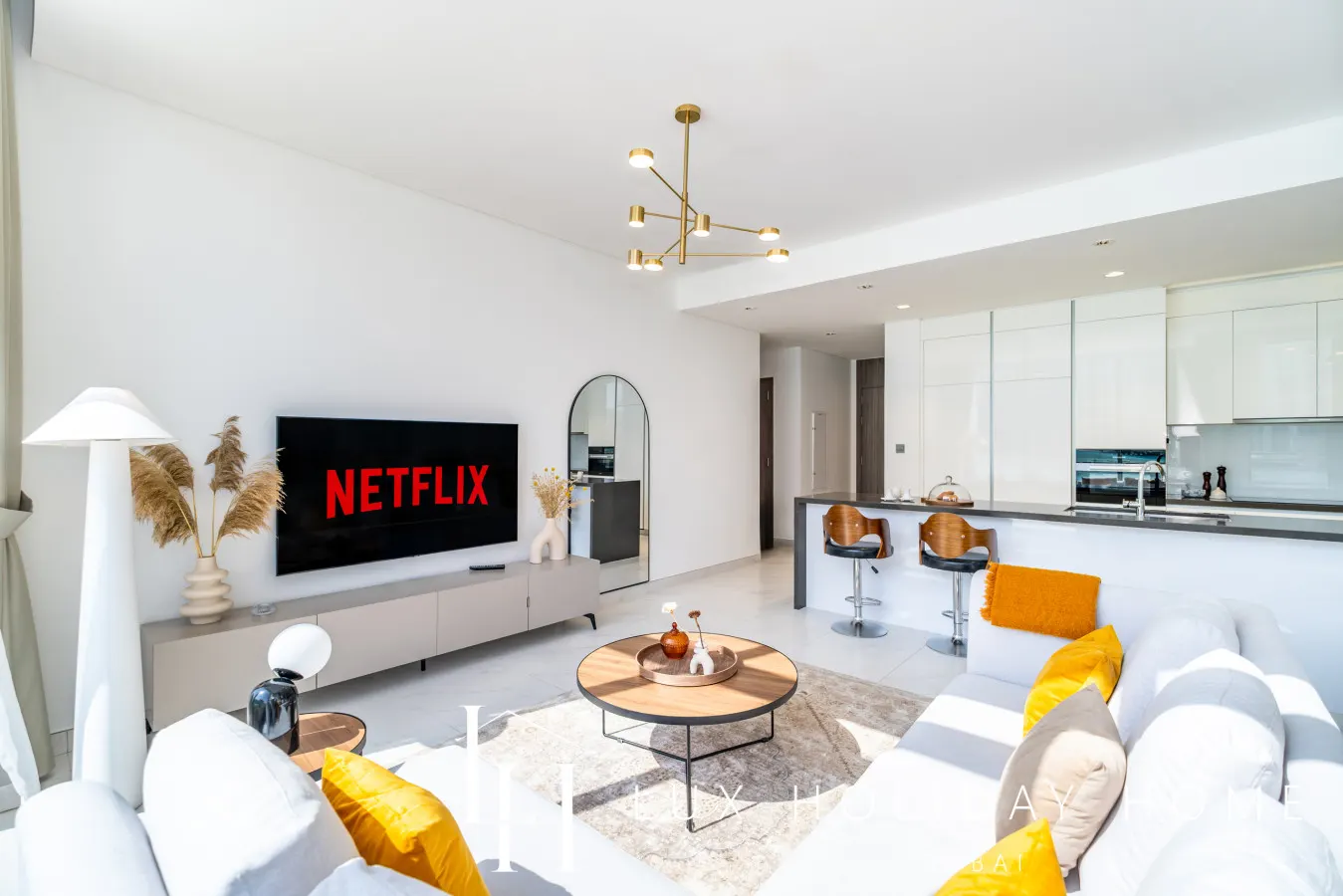 LUX | The District One Lagoon View Suite — photo 3