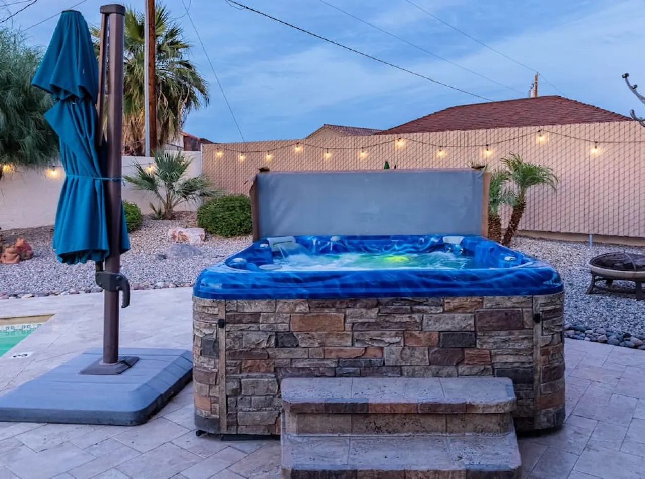 Havasu Tomahawk - Pool, Pool Table, Spa, Fire Pit, Game Room — photo 2