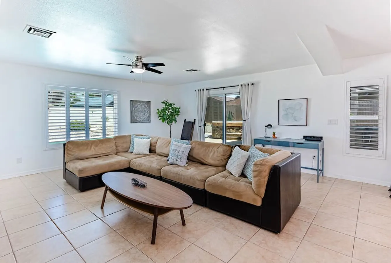 Havasu Tomahawk - Pool, Pool Table, Spa, Fire Pit, Game Room 8