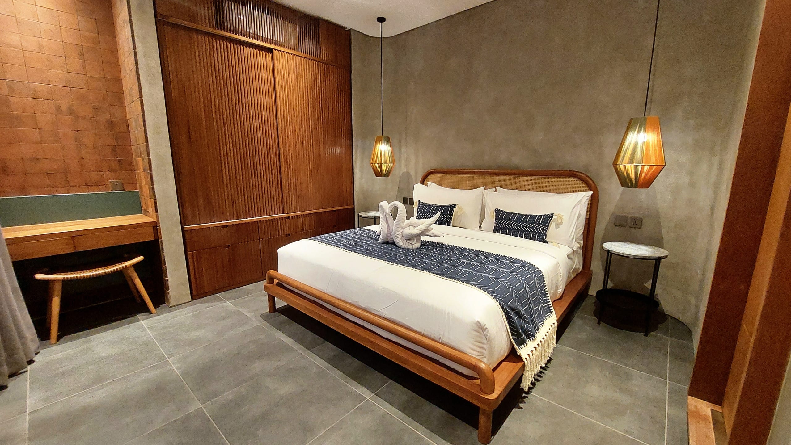 2 BR modern tropical villa@the heart of Seminyak 15