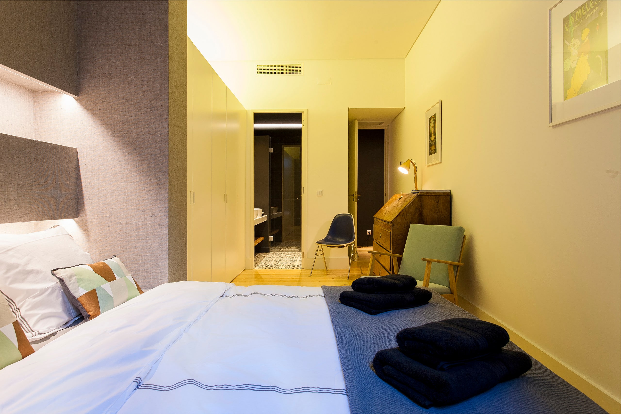 Stylish nest Near Figueira Square 28