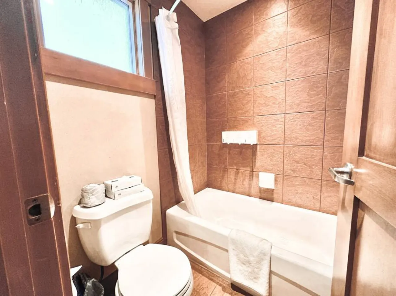 Condo w/Private HOT TUB & Mountain Views! 8