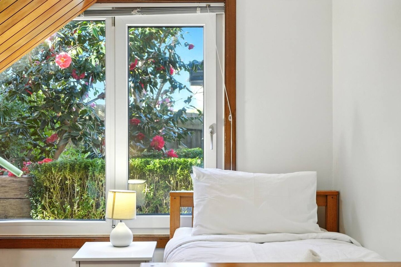 Relaxed Retreat by the Bay