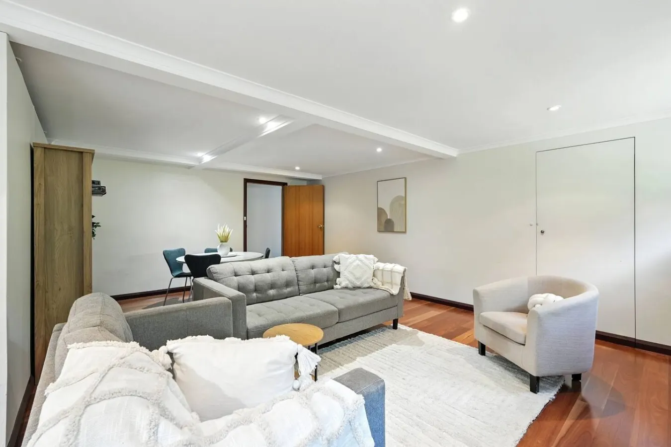 Relaxed Retreat by the Bay 9