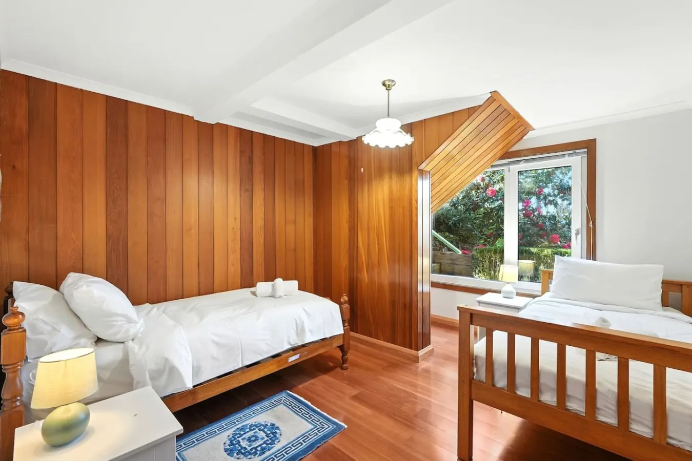 Relaxed Retreat by the Bay 14