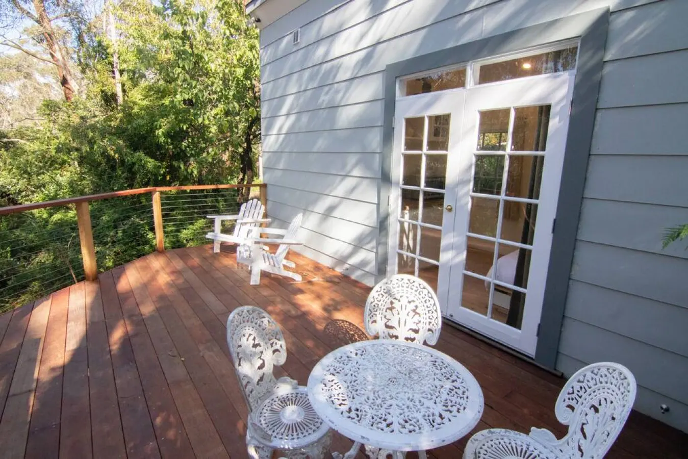 Bottlebrush Cabin cosy private cabin in the trees