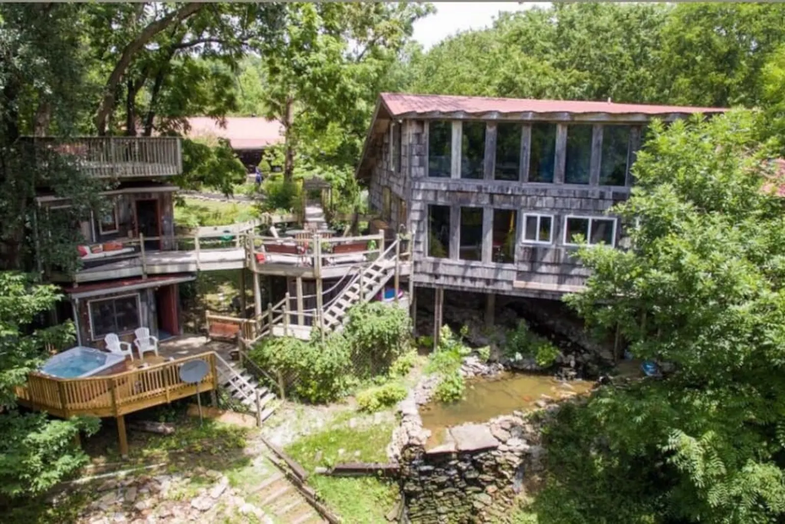 Stunning Treehouse Mansion 1