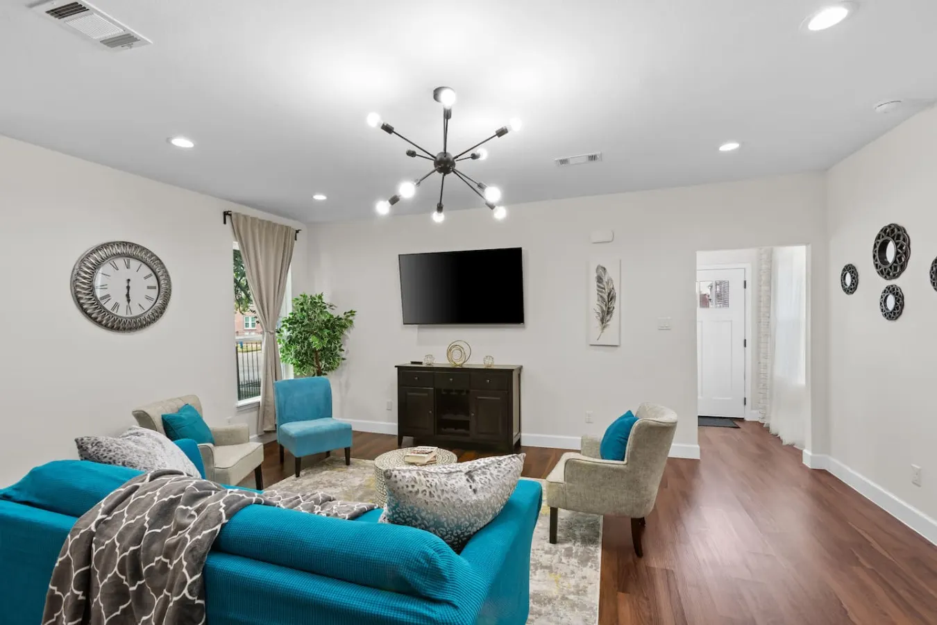 Med Center 2BR, Gated, Pet-Friendly, Near TMC - Houston 10