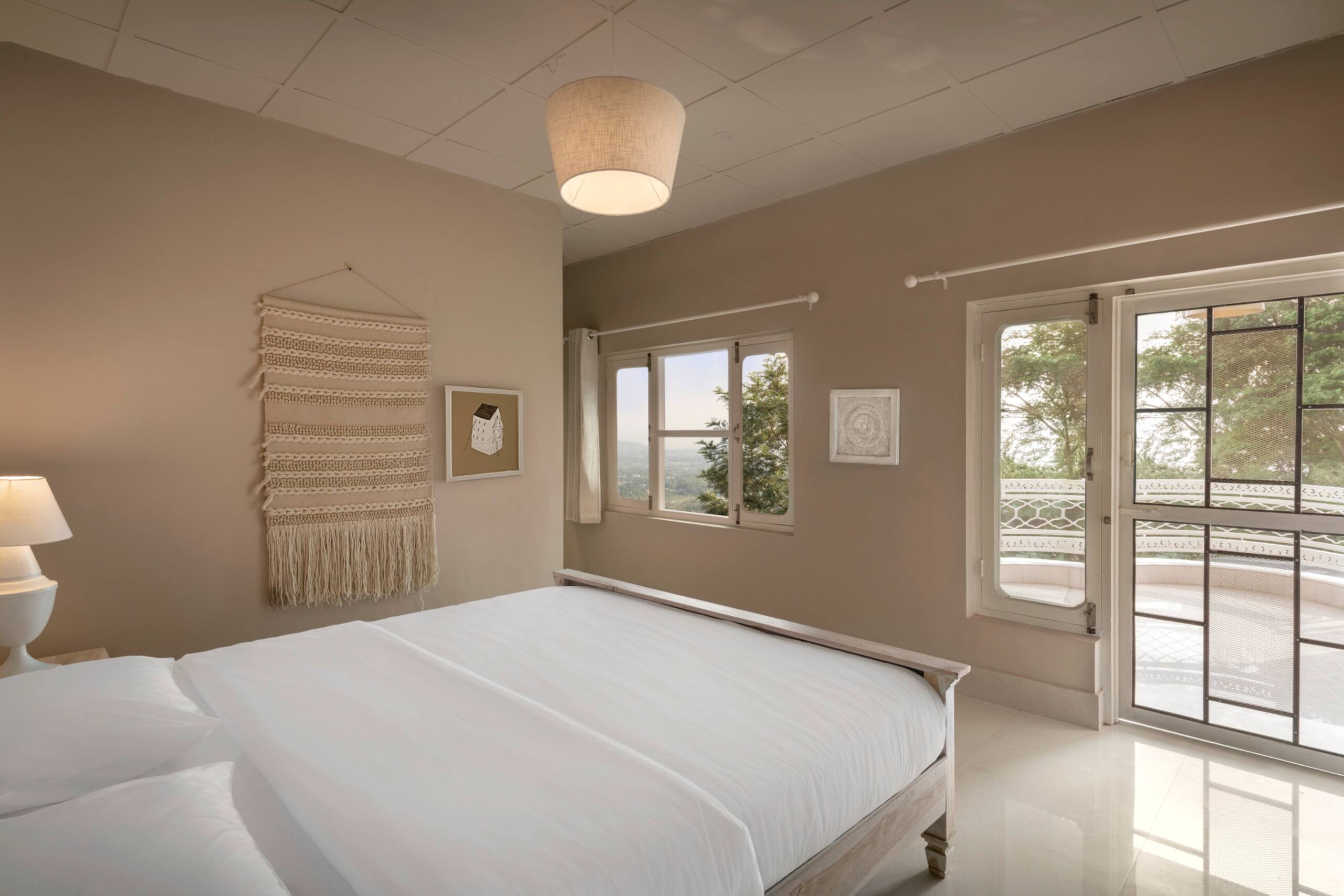 Ahmiyat - Solitude 2 BHK 13