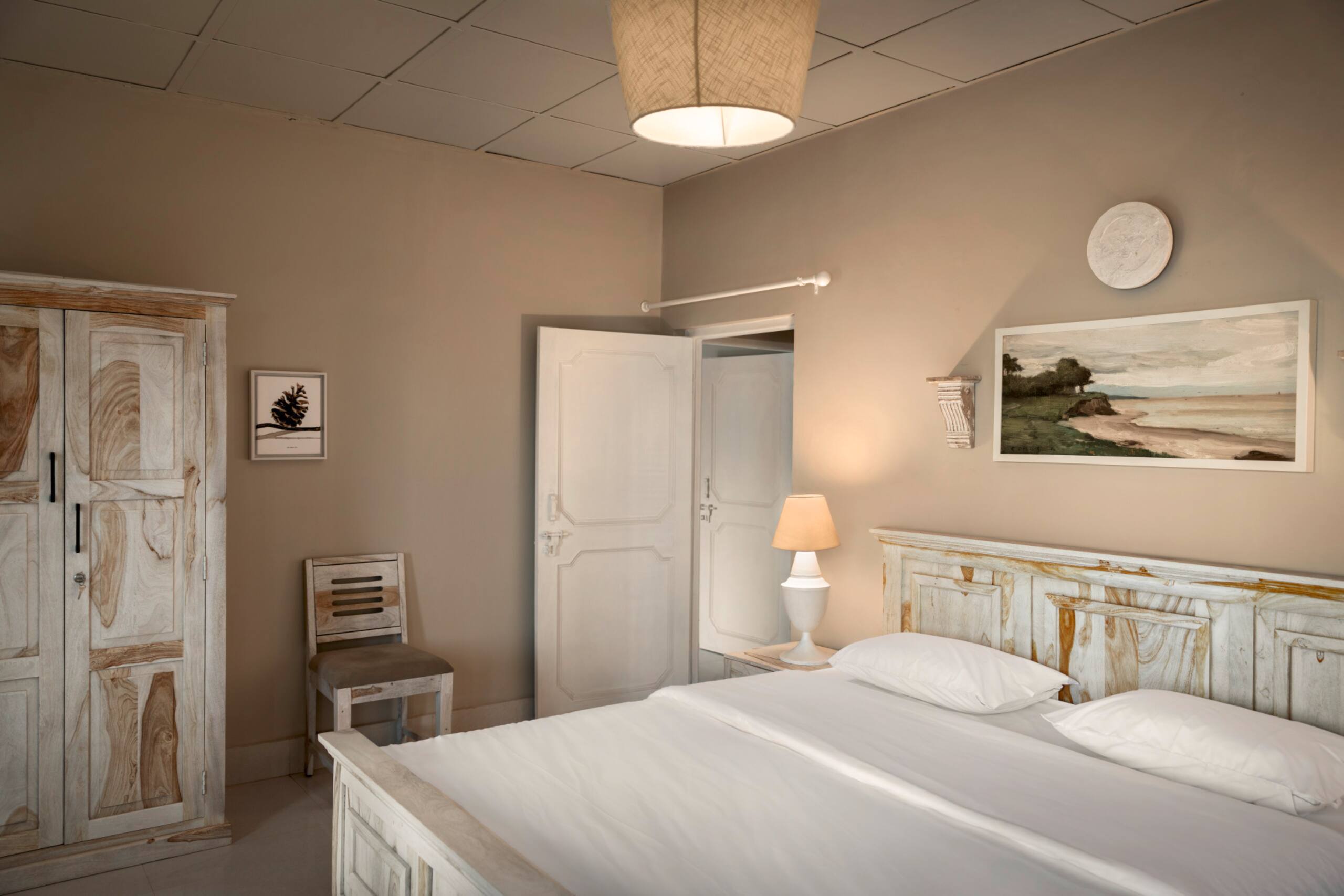 Ahmiyat - Solitude 2 BHK 14