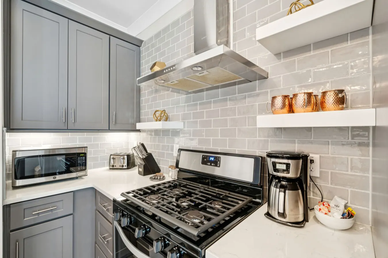 124-202- The Palm Suite at The Palmetto 9