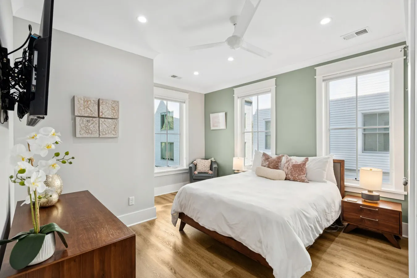 124-202- The Palm Suite at The Palmetto 19