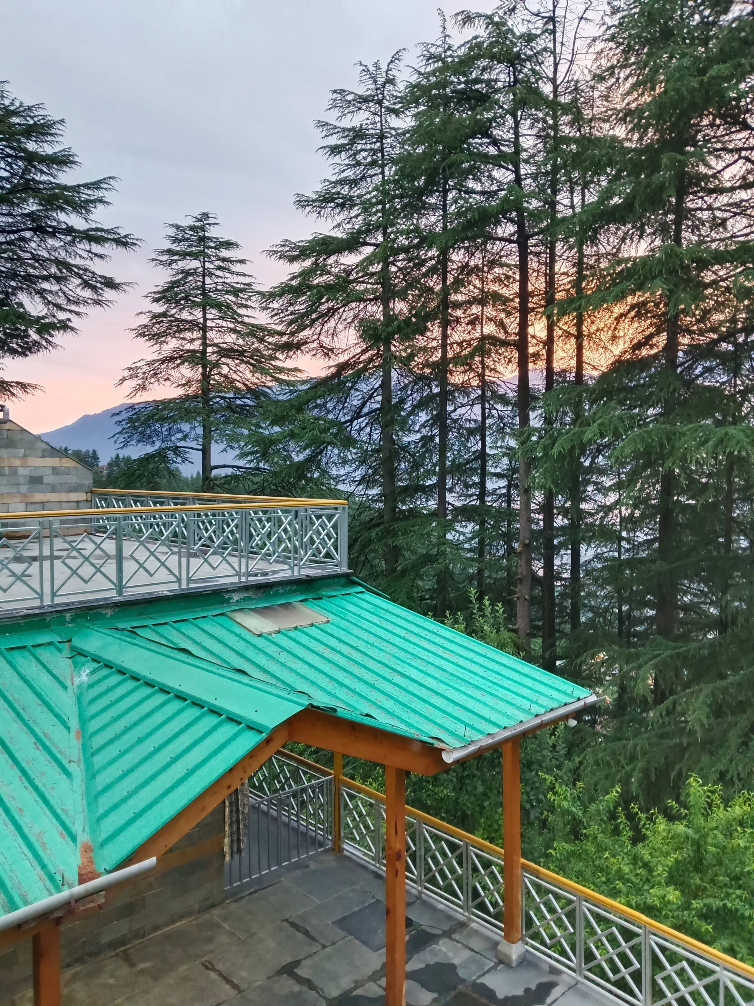 Shantiloka - 2bhk in the Himalayas 40